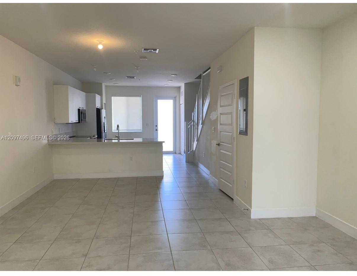 6455 NW 103rd Place gallery image #9