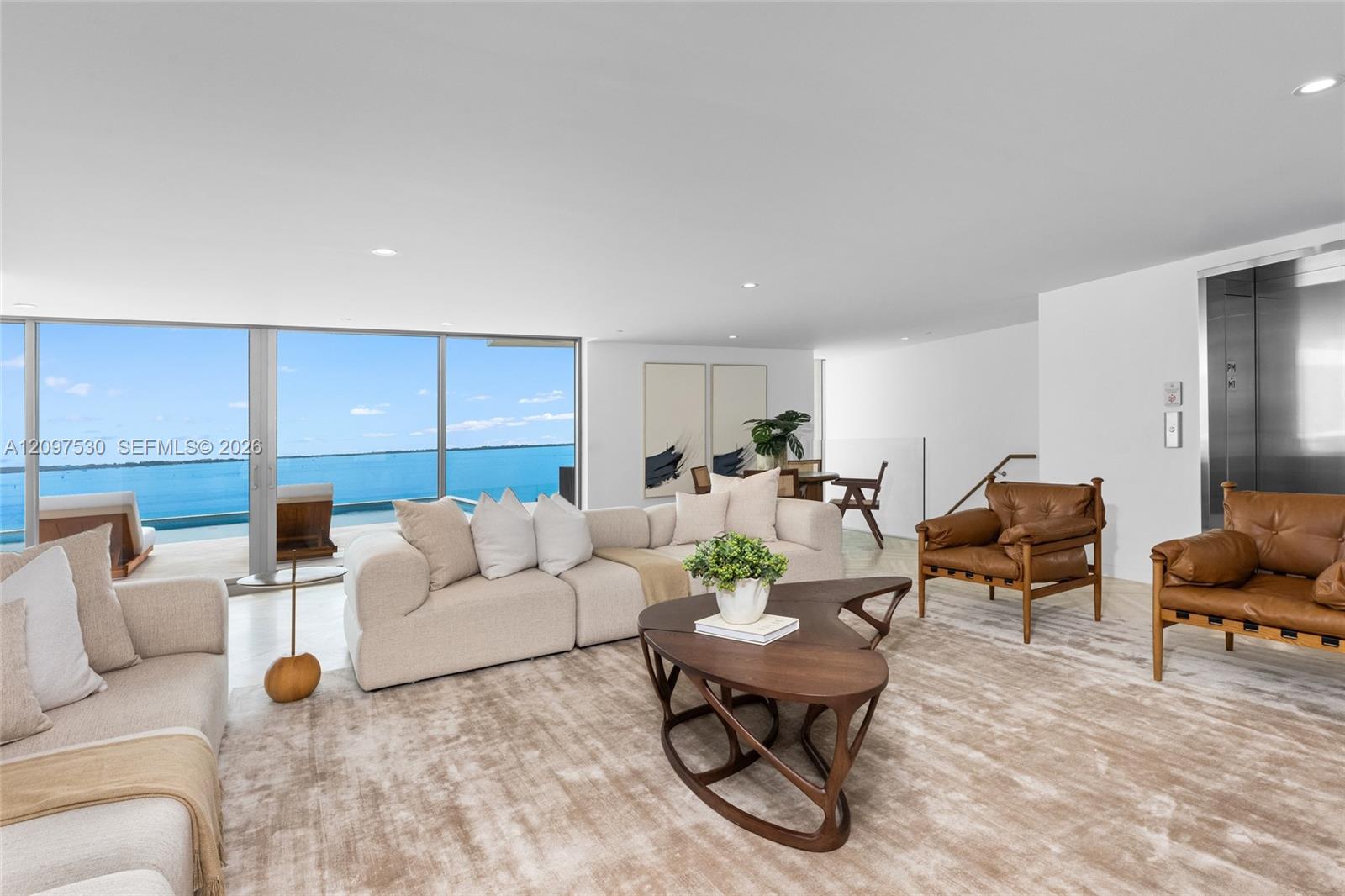 5 Grove Isle Drive