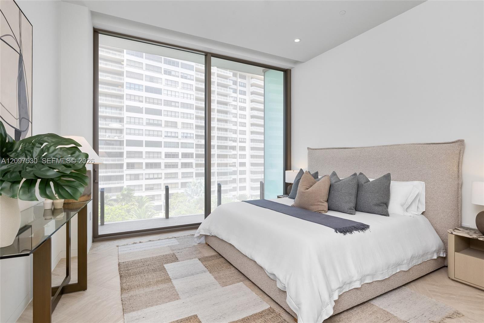 5 Grove Isle Drive