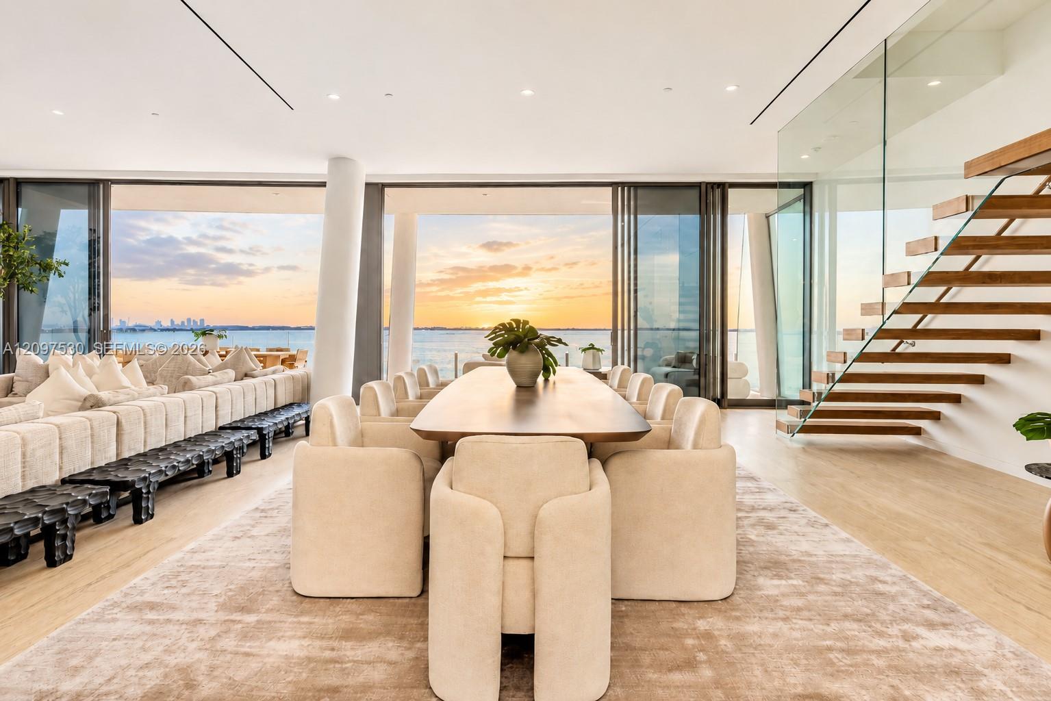 5 Grove Isle Drive