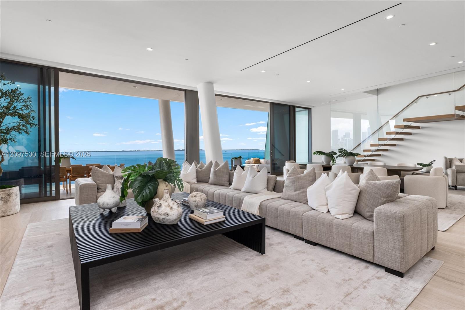 5 Grove Isle Drive
