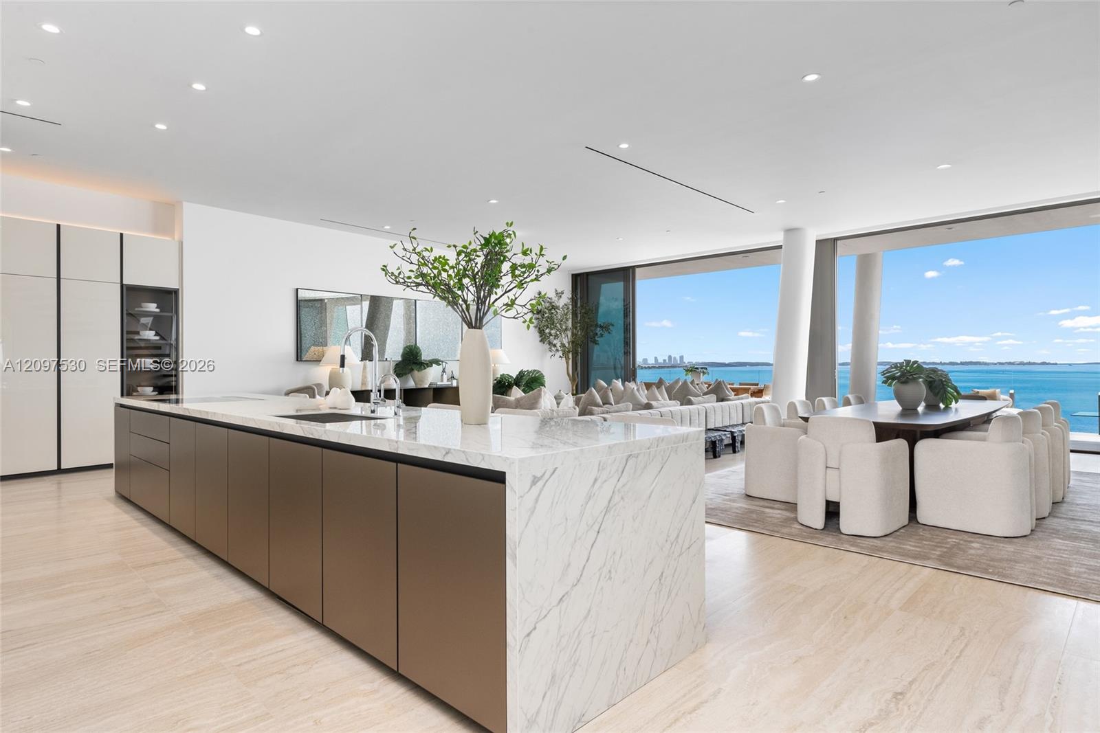 5 Grove Isle Drive