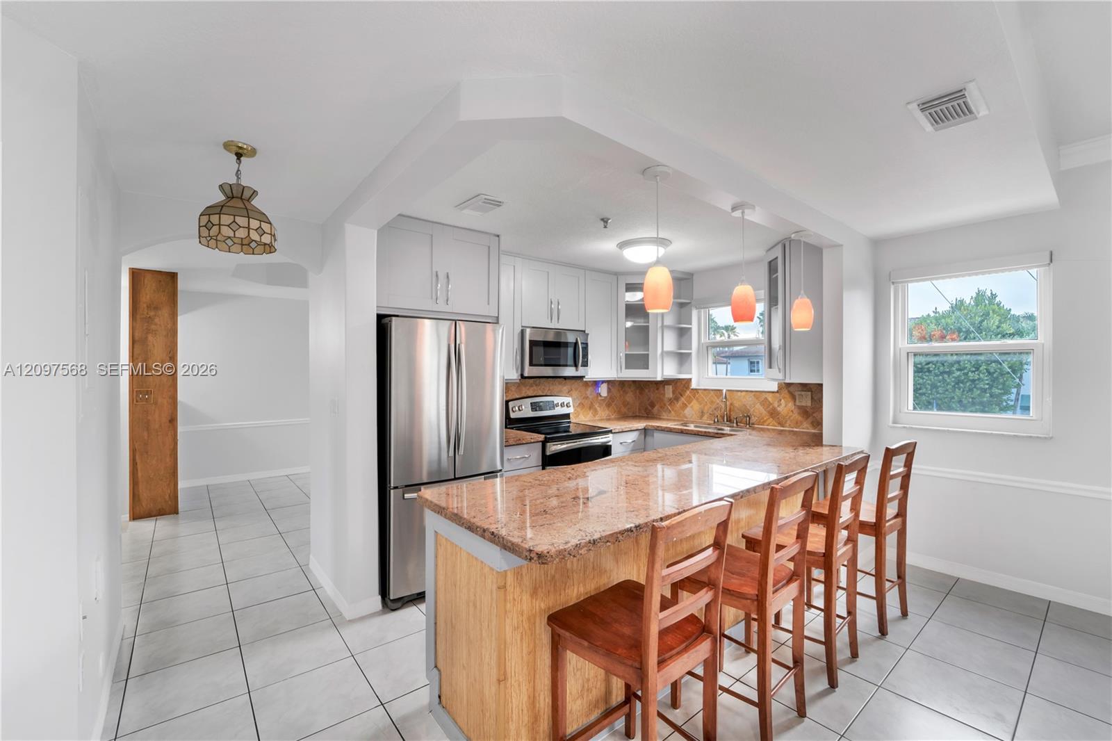 955 NW 82nd Avenue