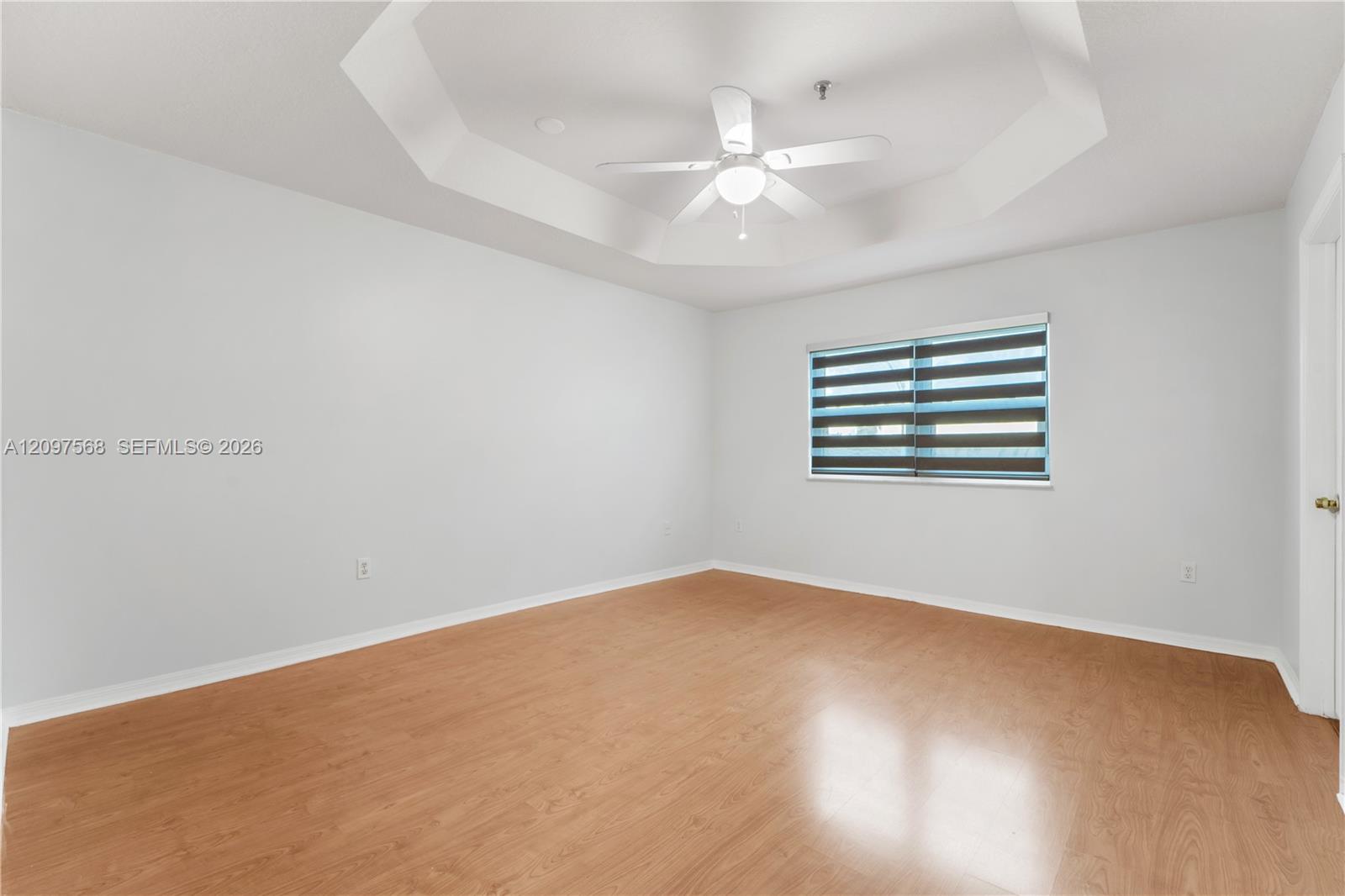 955 NW 82nd Avenue