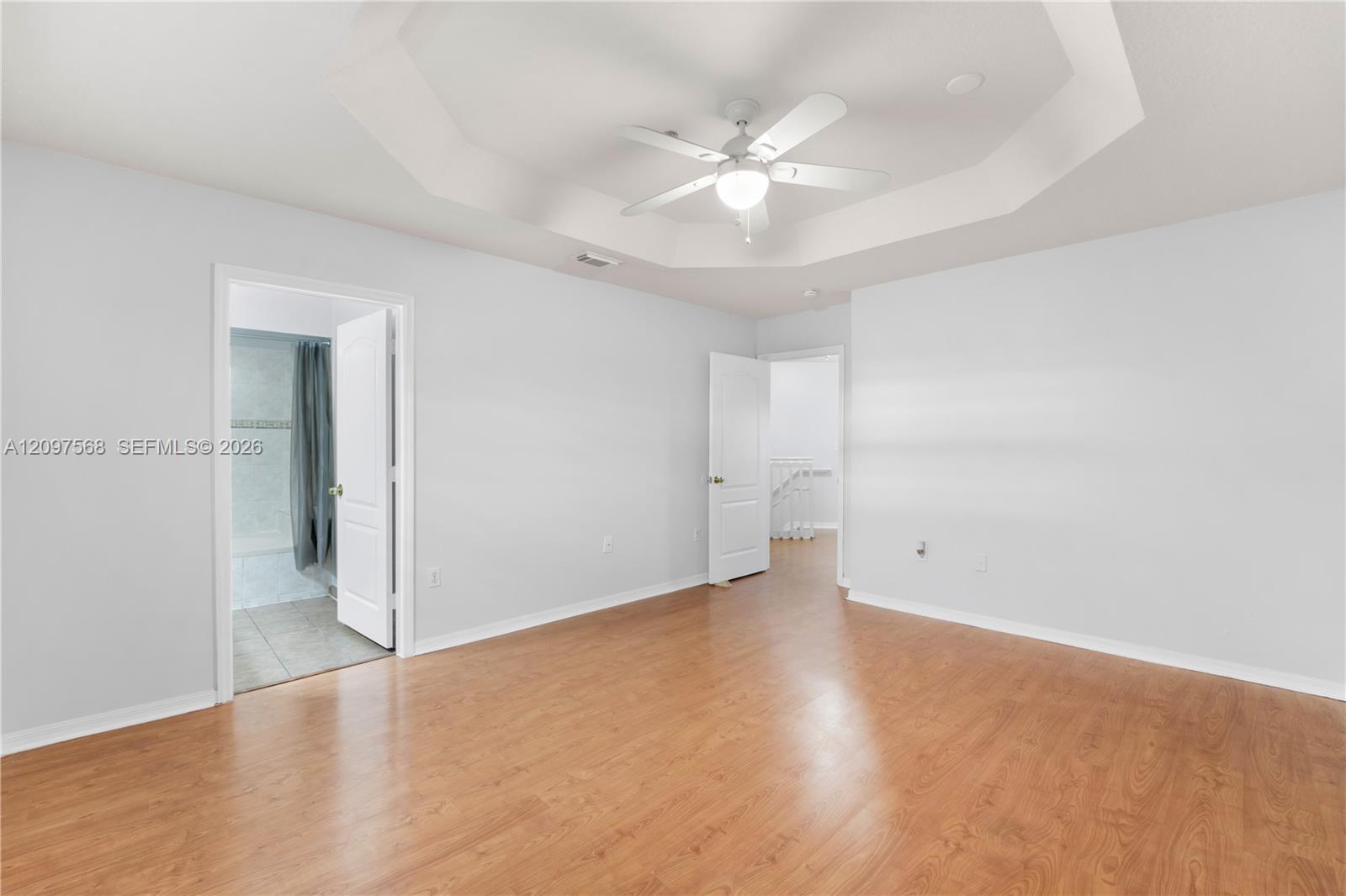 955 NW 82nd Avenue
