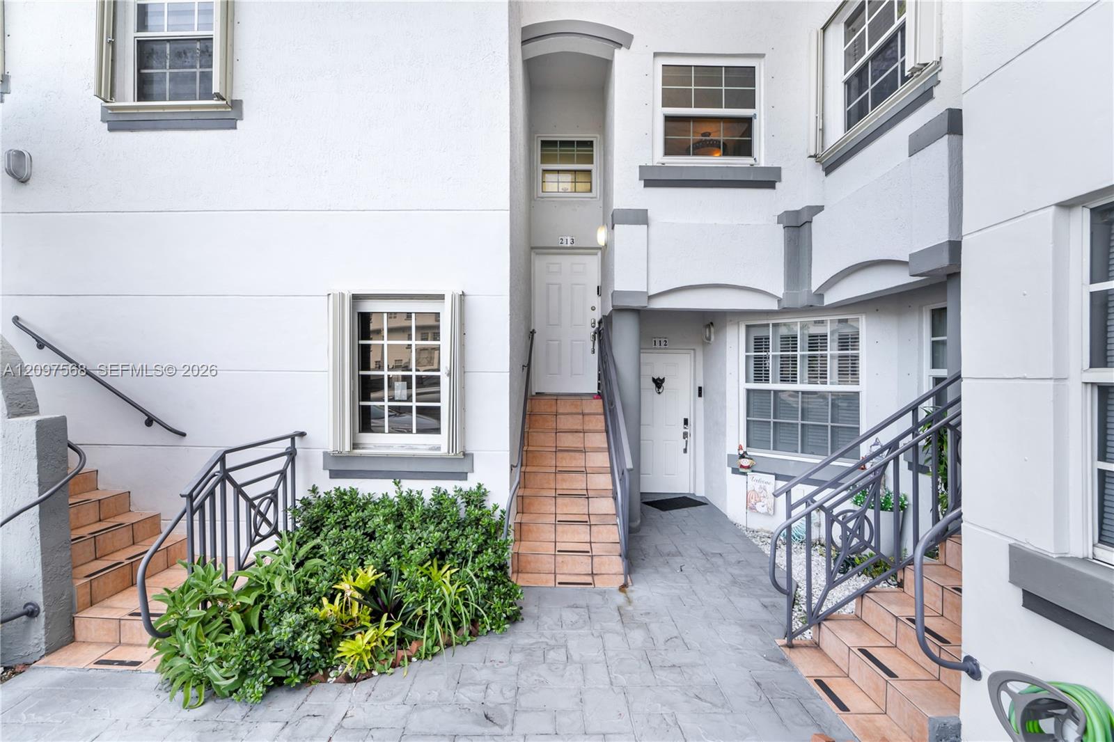 955 NW 82nd Avenue