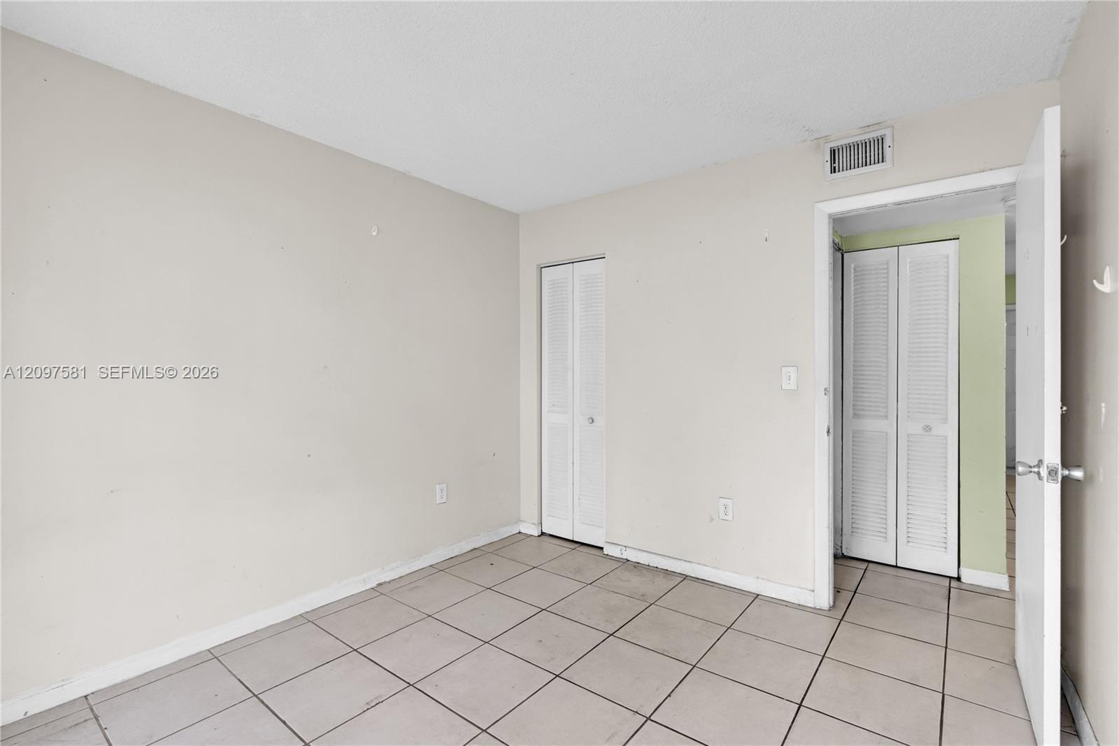 15609 SW 73rd Cir Terrace