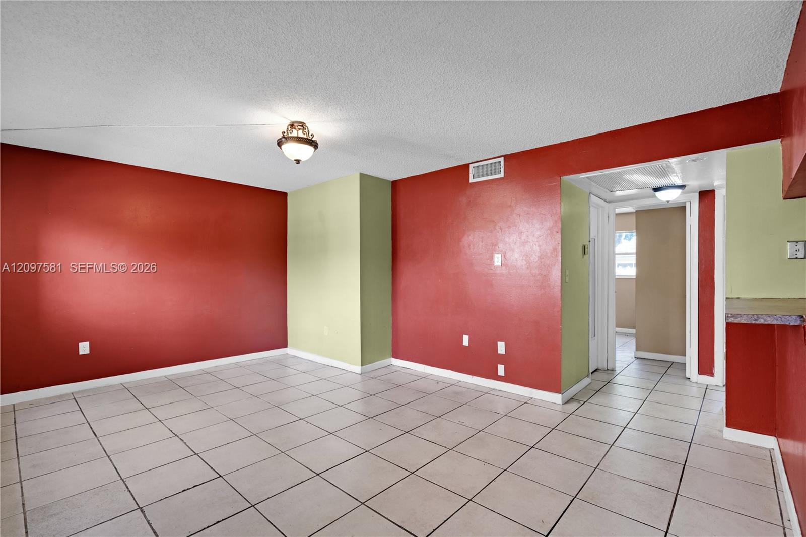 15609 SW 73rd Cir Terrace