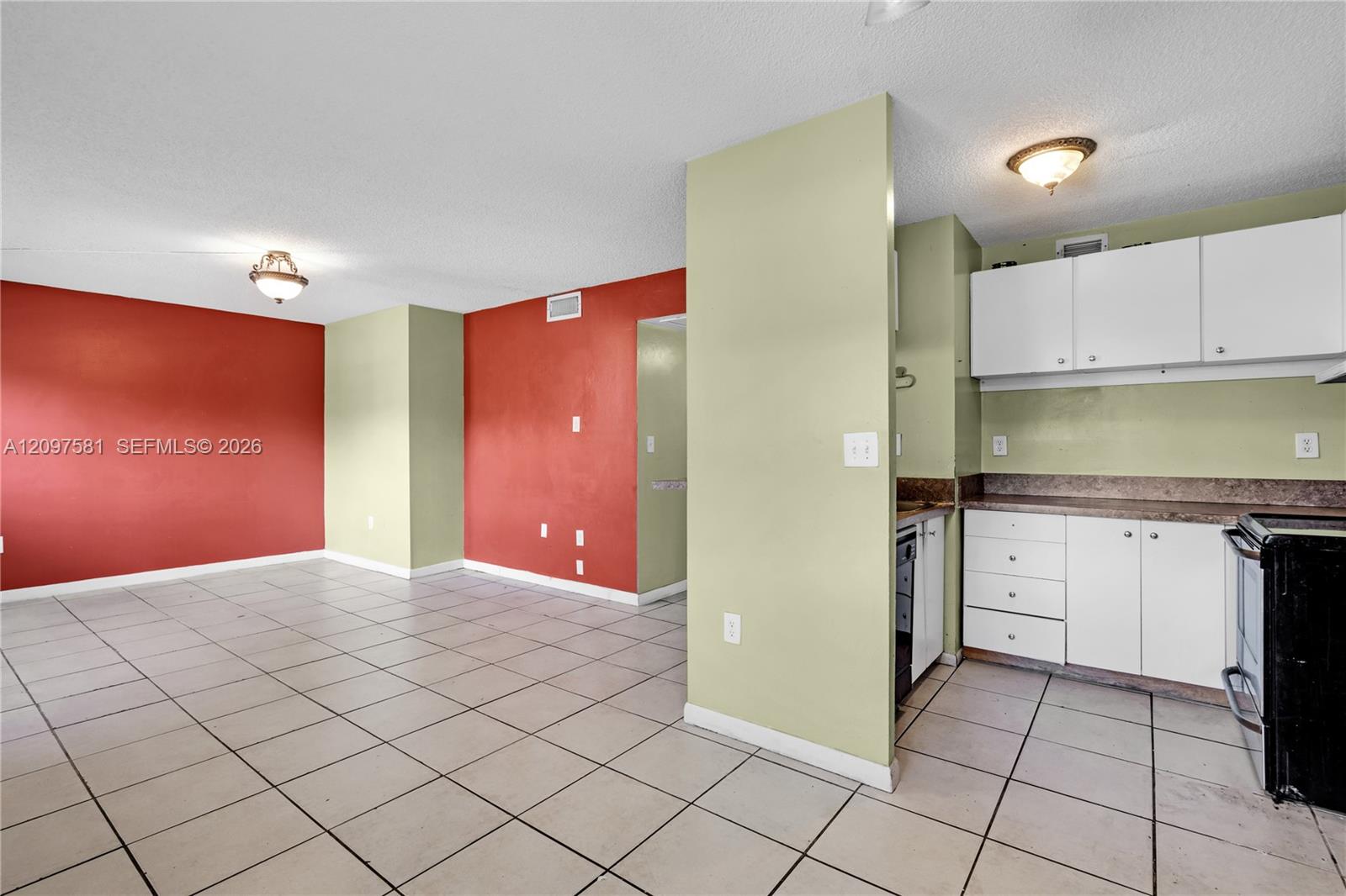 15609 SW 73rd Cir Terrace
