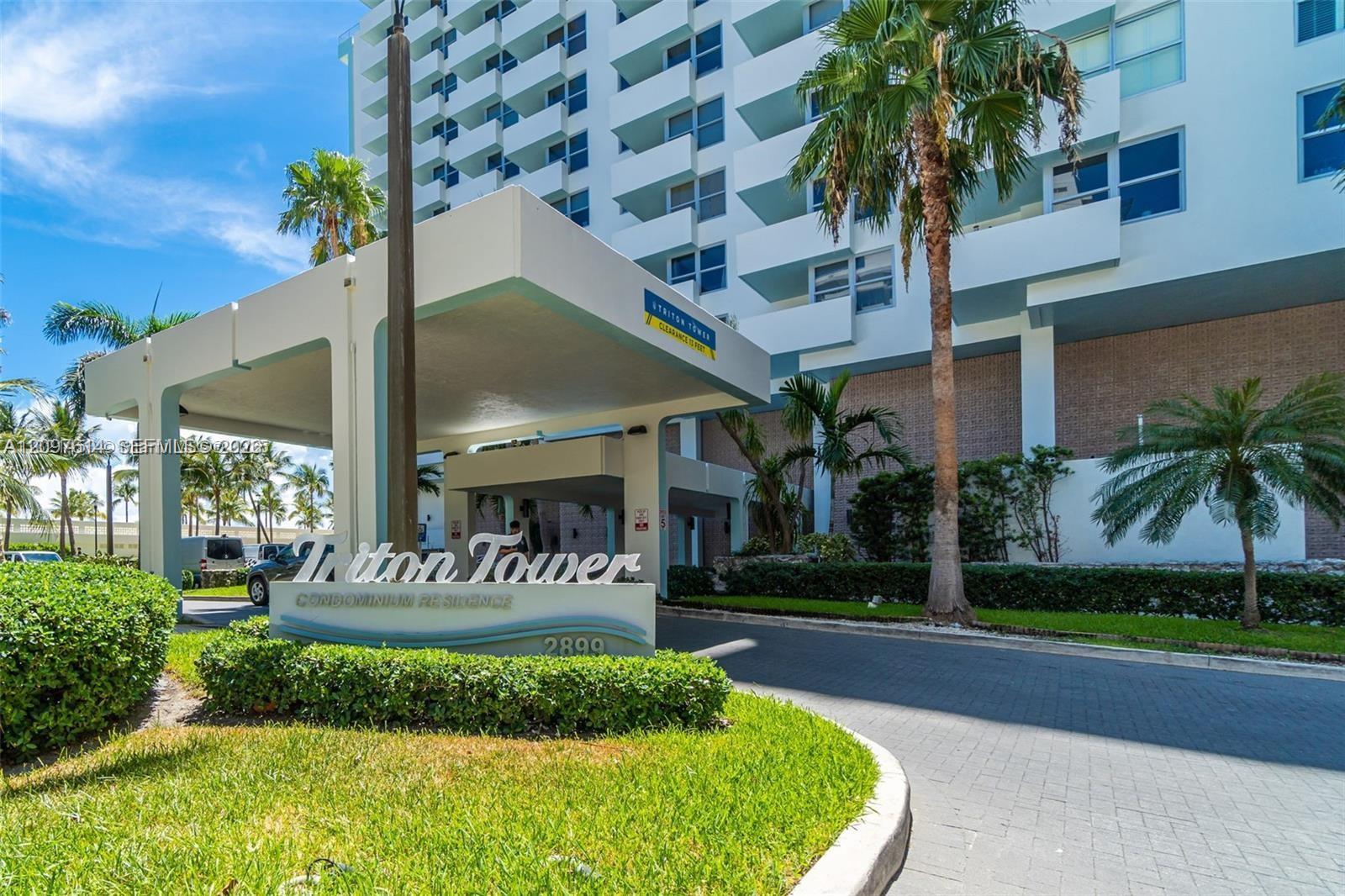 2899 Collins Avenue gallery image #4