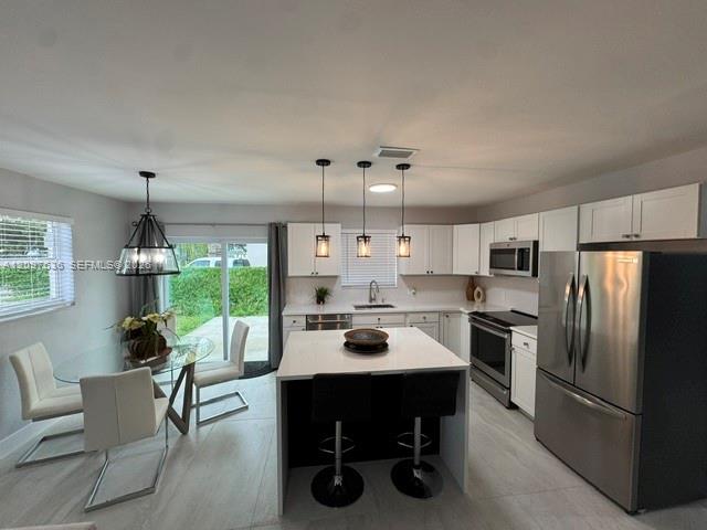 982 NW 3rd Street