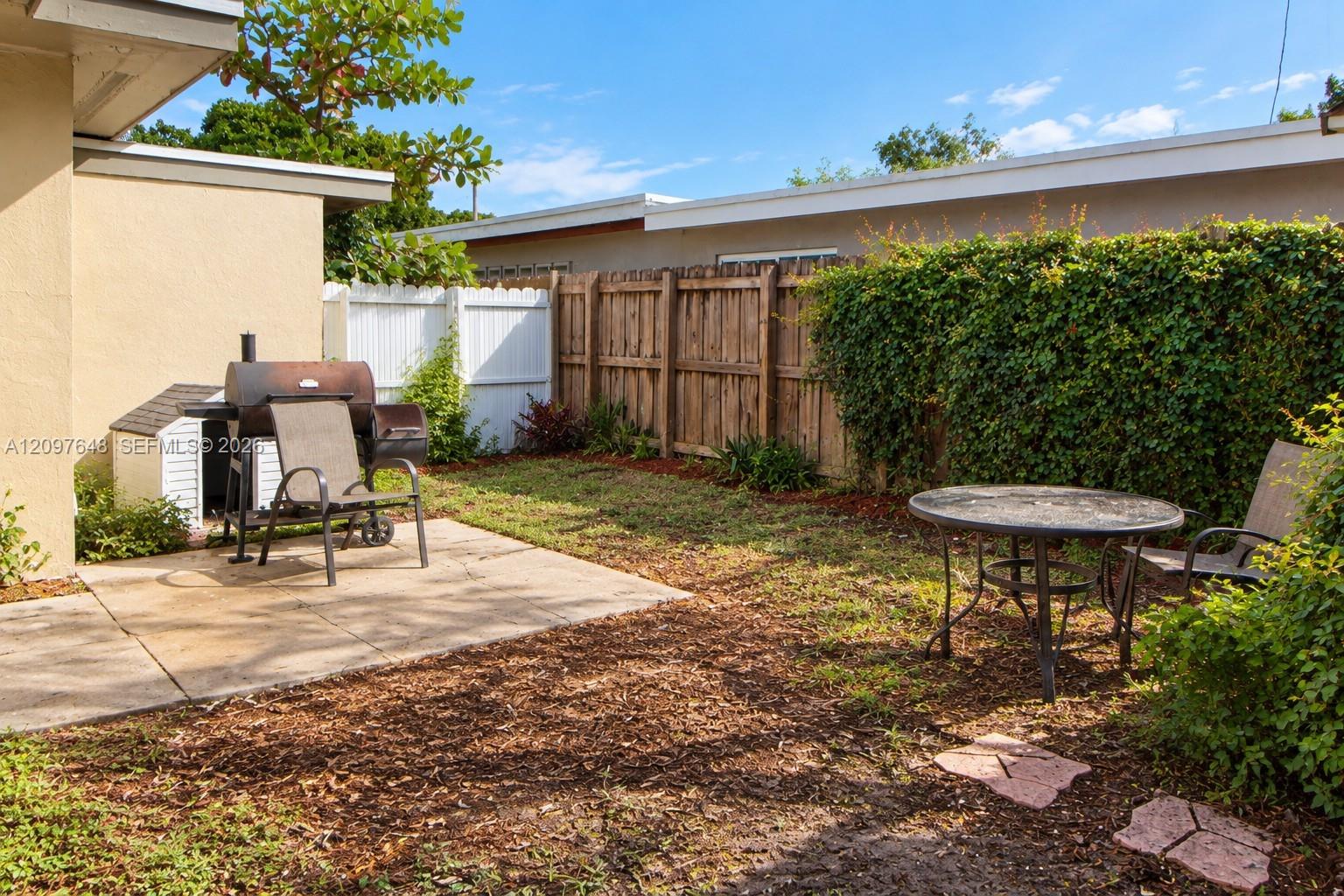 1140 NE 110th Terrace