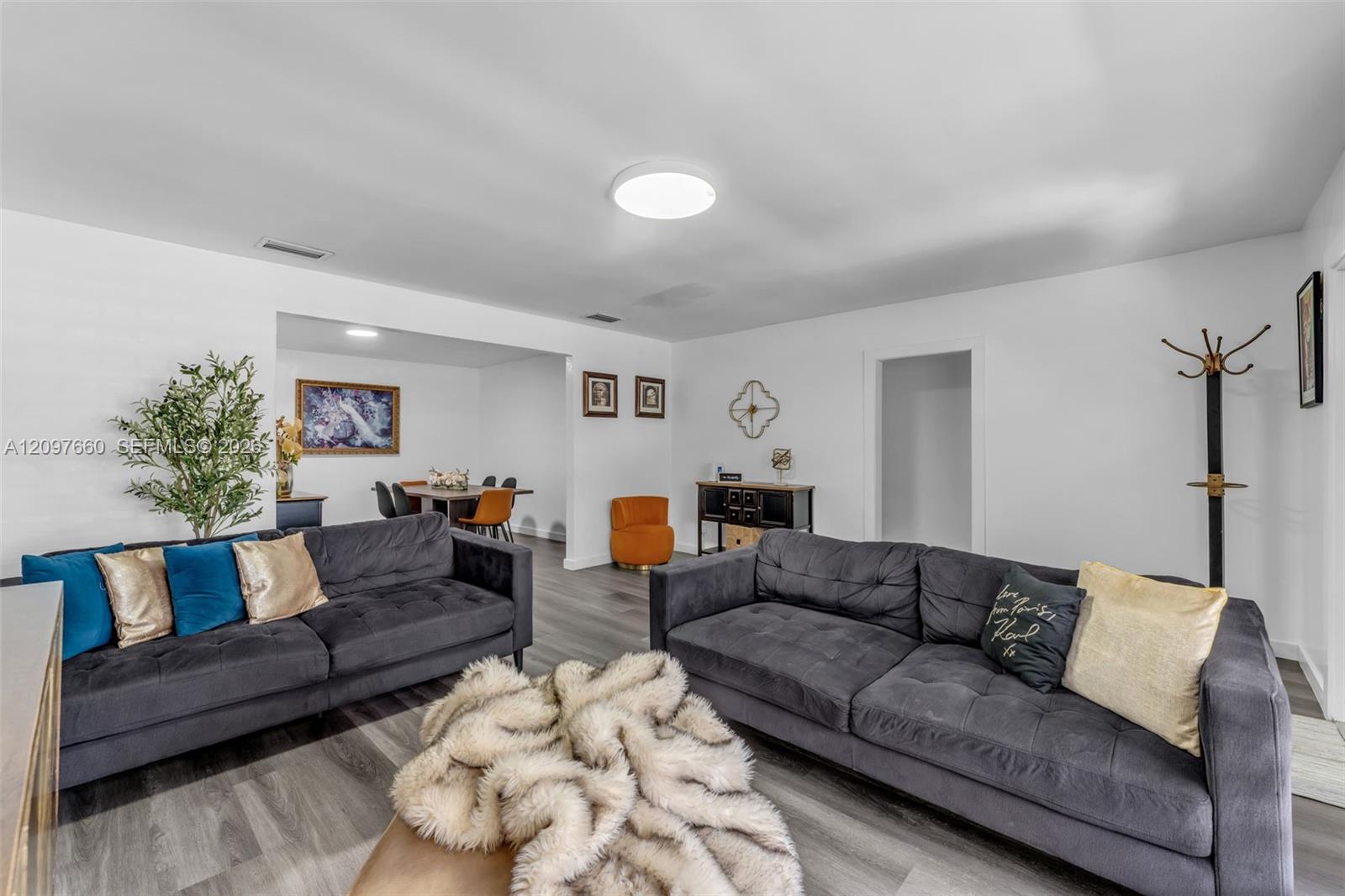 6355 SW 30th Street