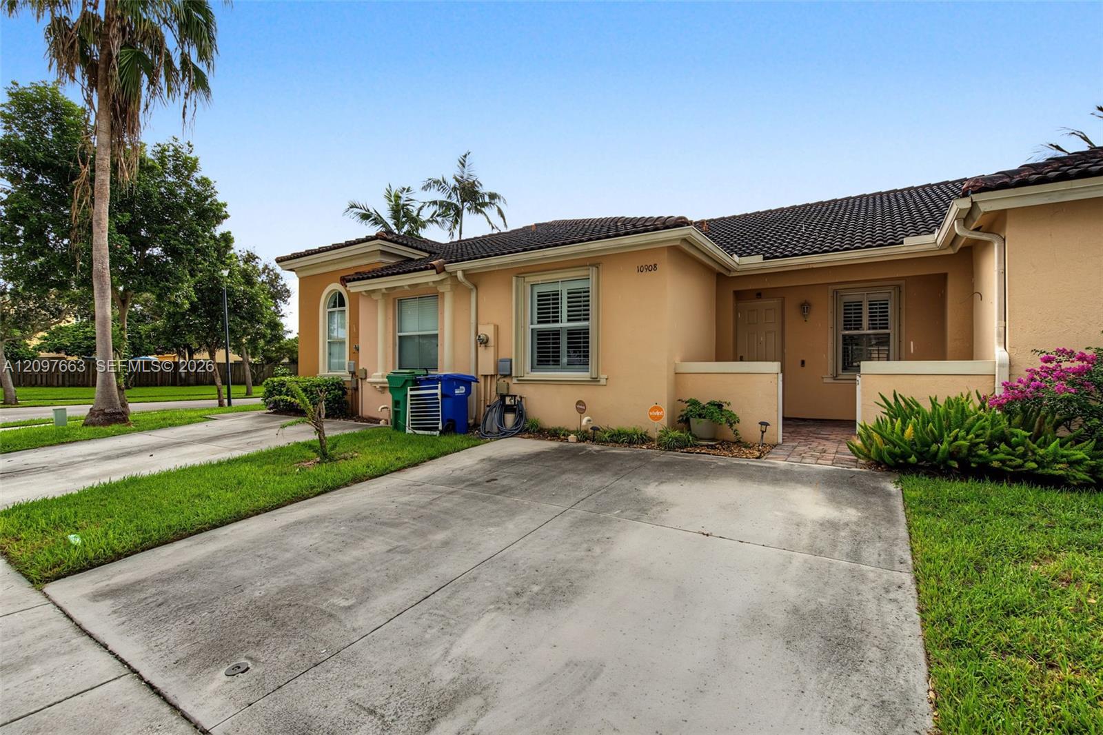 10908 SW 236th Terrace