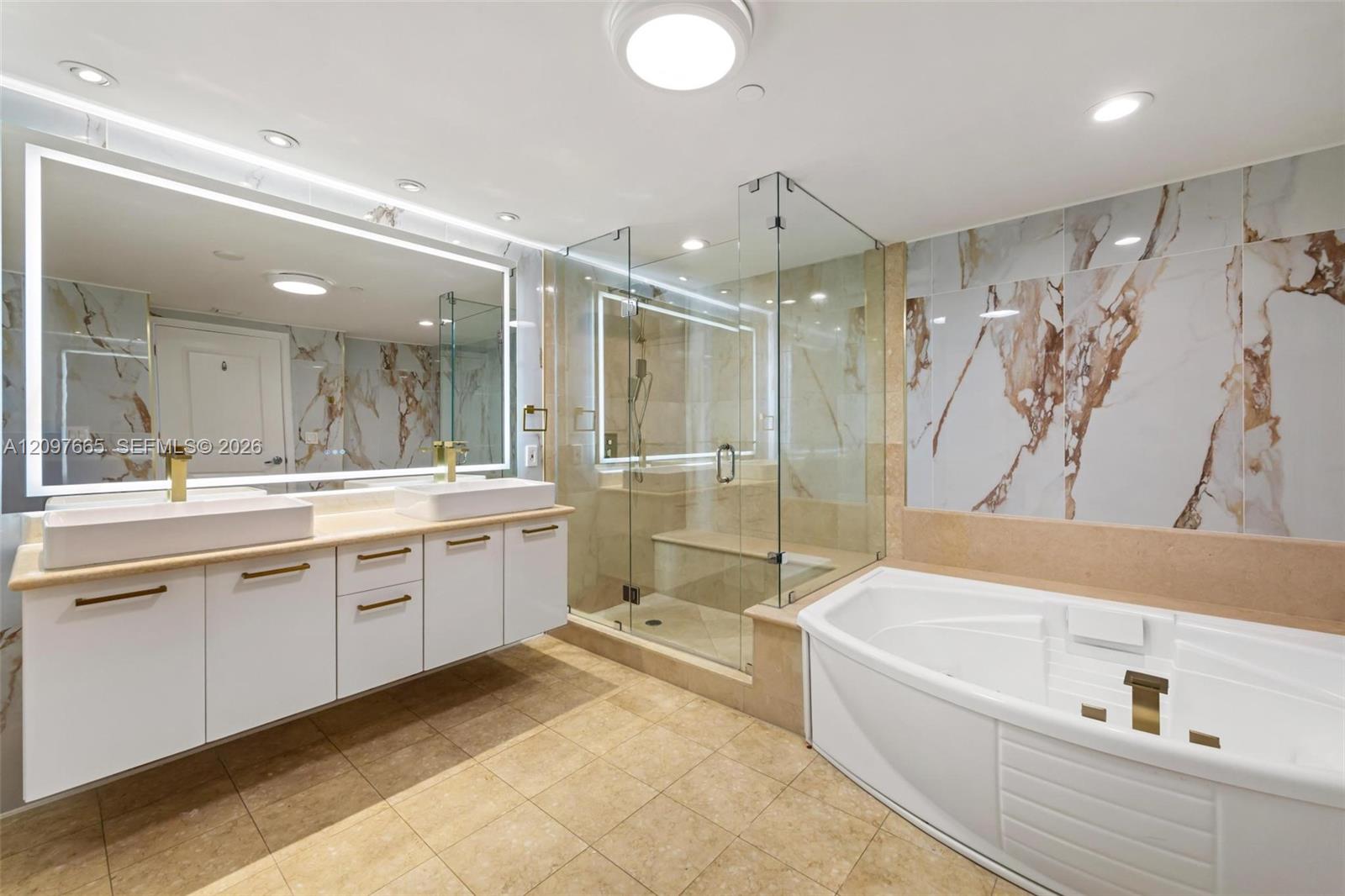 3101 S Ocean Drive