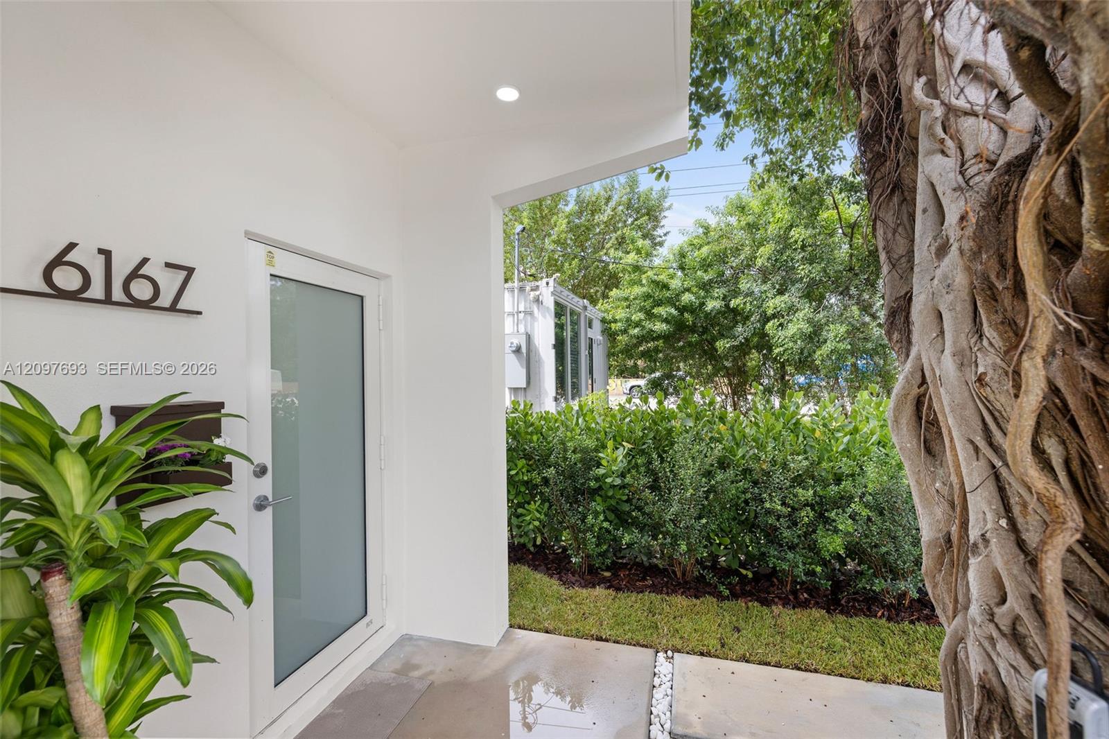 6167 SW 64th Street