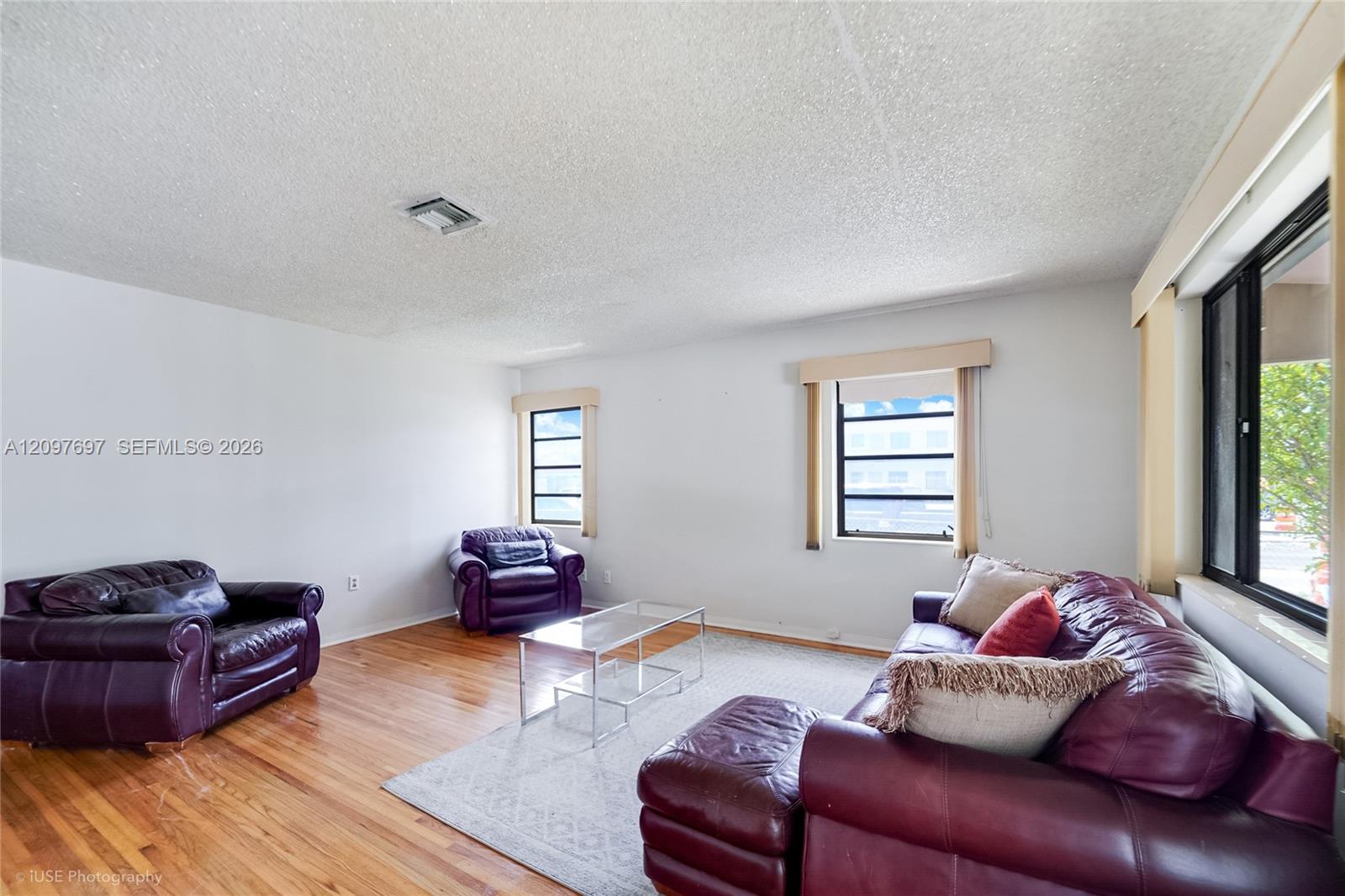 1321 W 2nd Avenue
