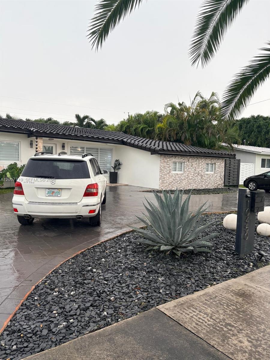 10450 SW 42nd Terrace