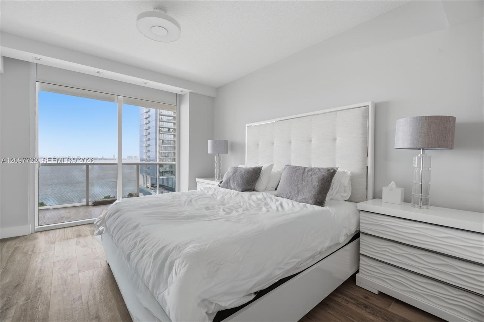 600 NE 27th Street
