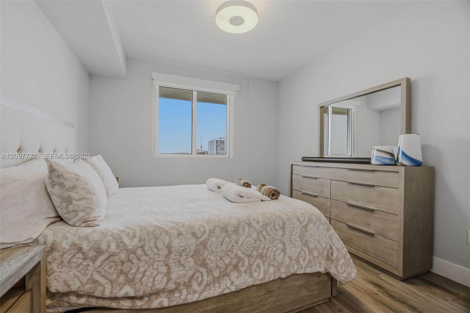 600 NE 27th Street