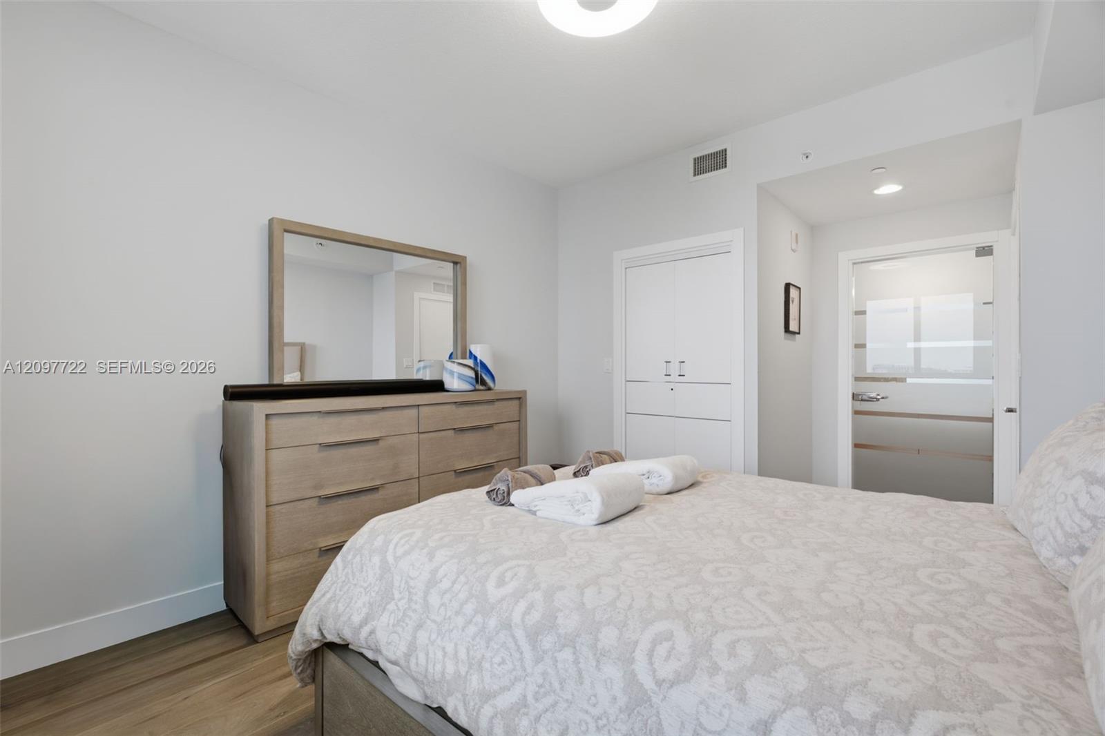 600 NE 27th Street