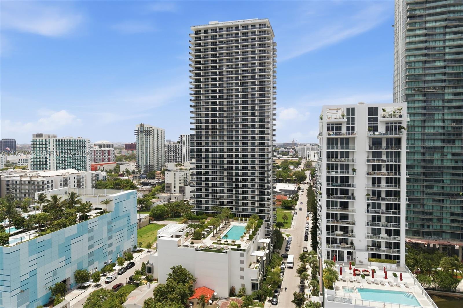600 NE 27th Street