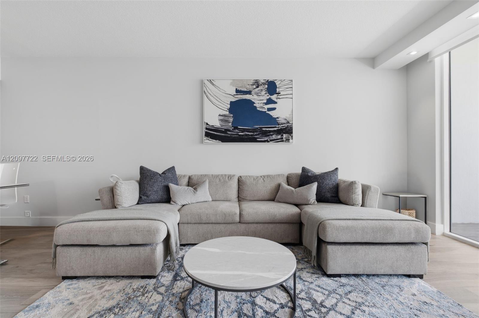 600 NE 27th Street