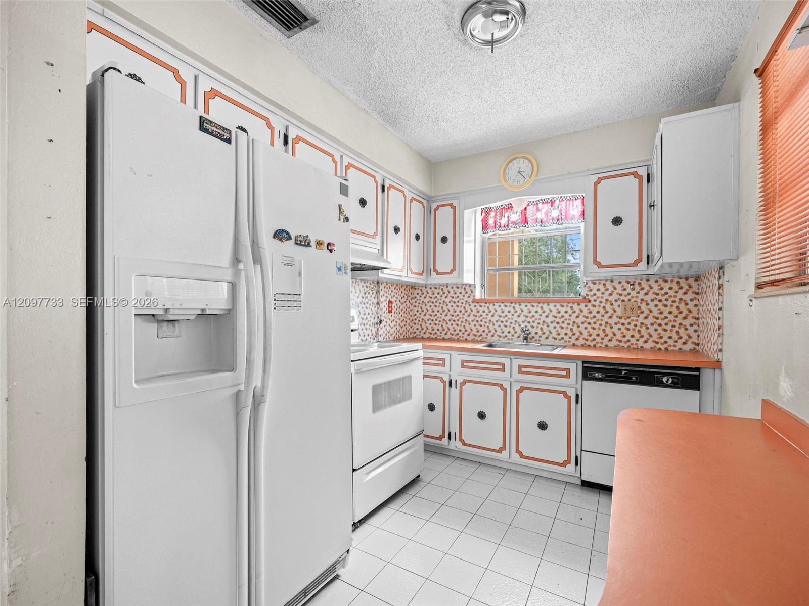 743 E 29th Street