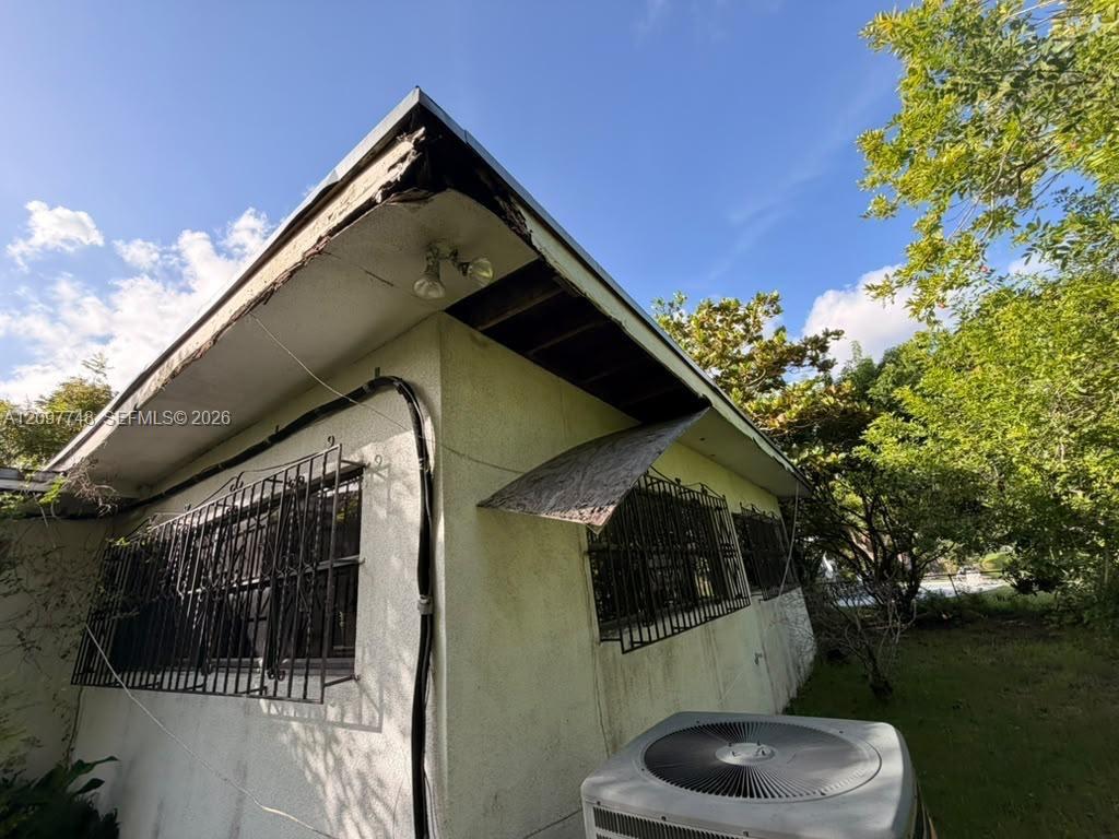 5861 SW 63rd Court
