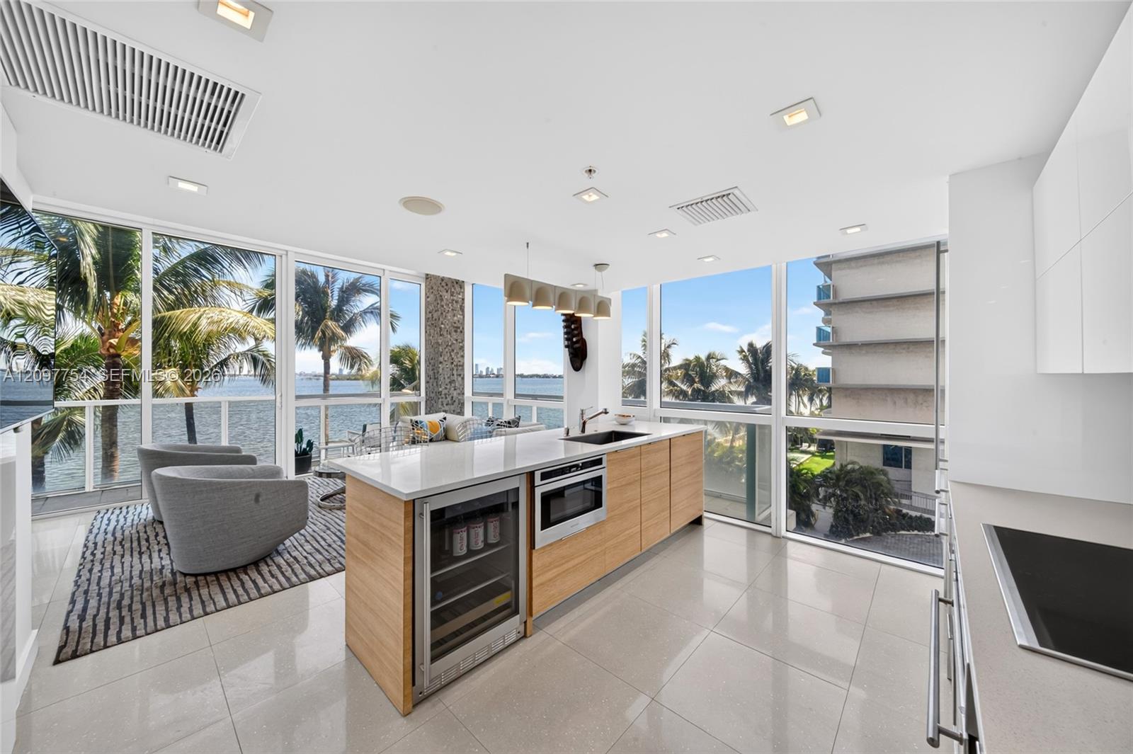 665 NE 25th Street