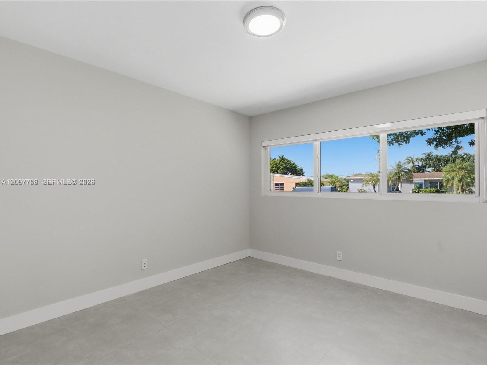8440 SW 34th Terrace