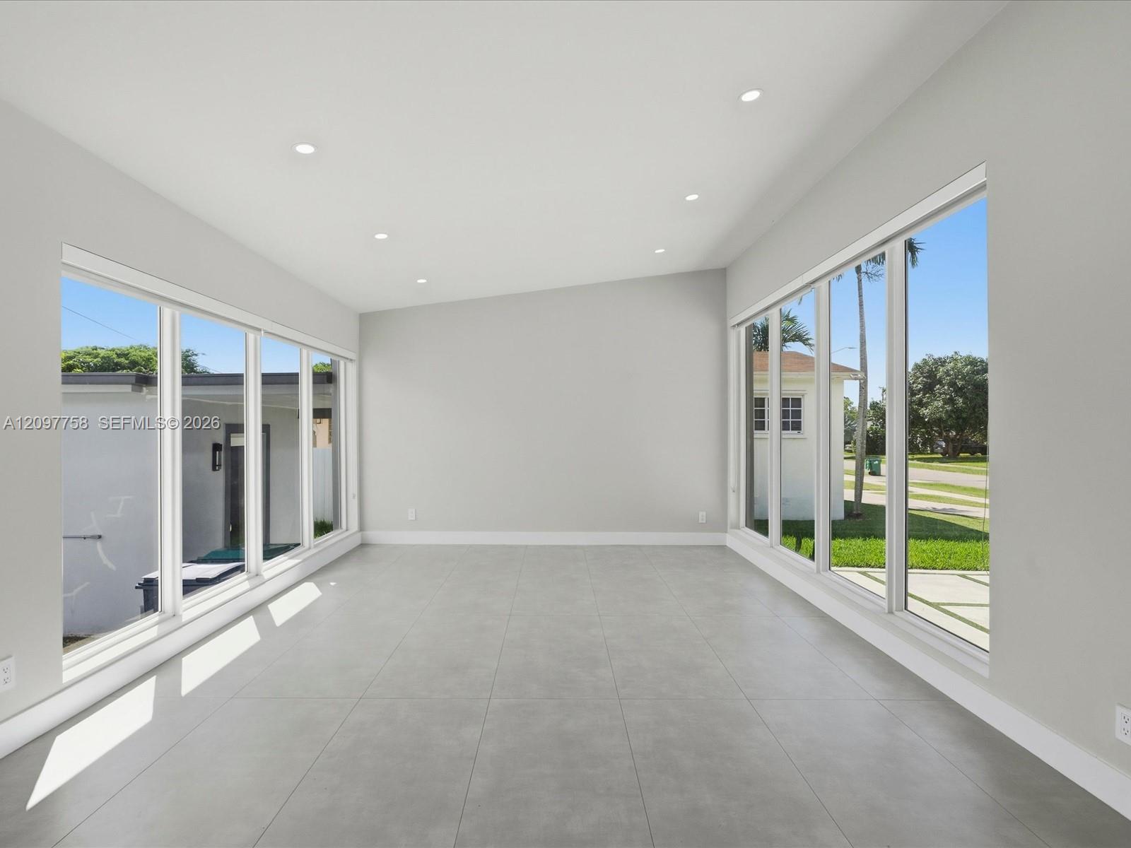8440 SW 34th Terrace