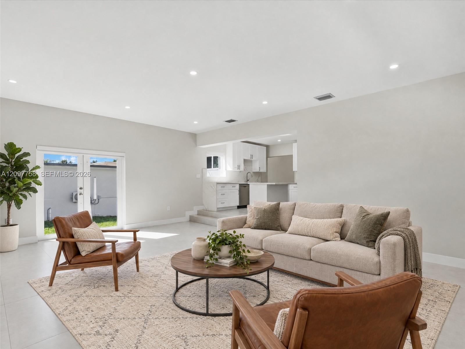 8440 SW 34th Terrace