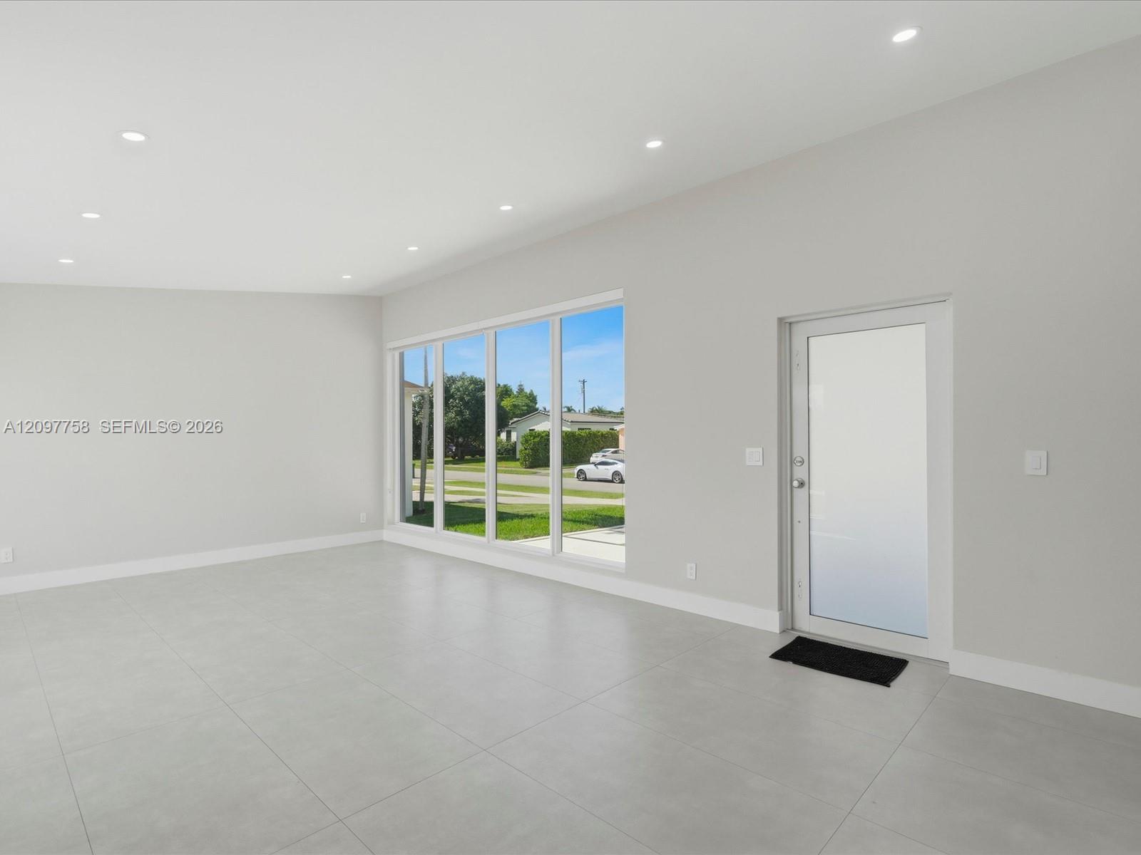 8440 SW 34th Terrace