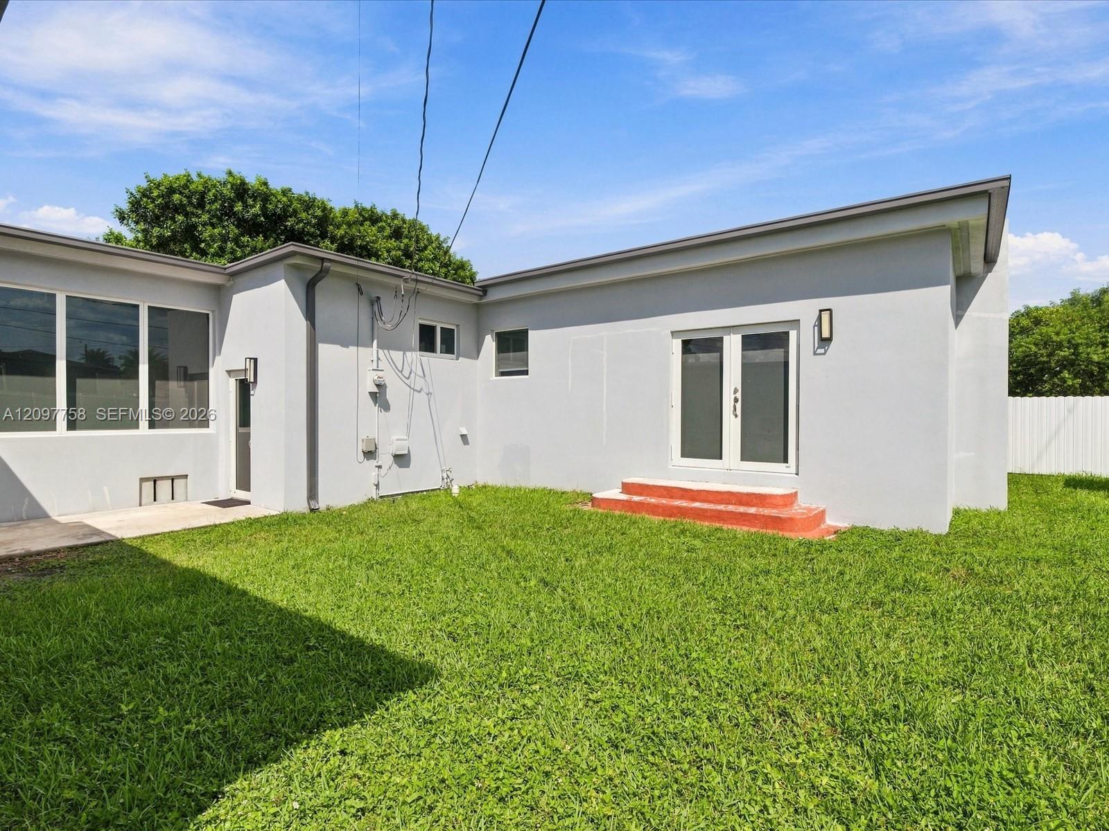 8440 SW 34th Terrace
