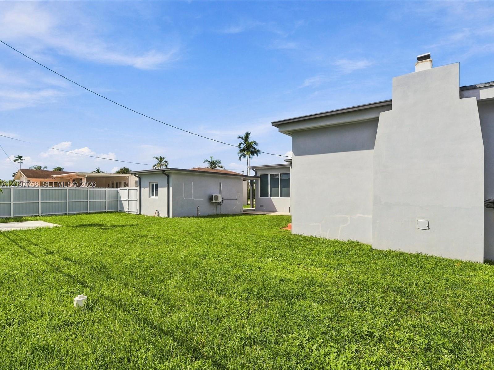 8440 SW 34th Terrace
