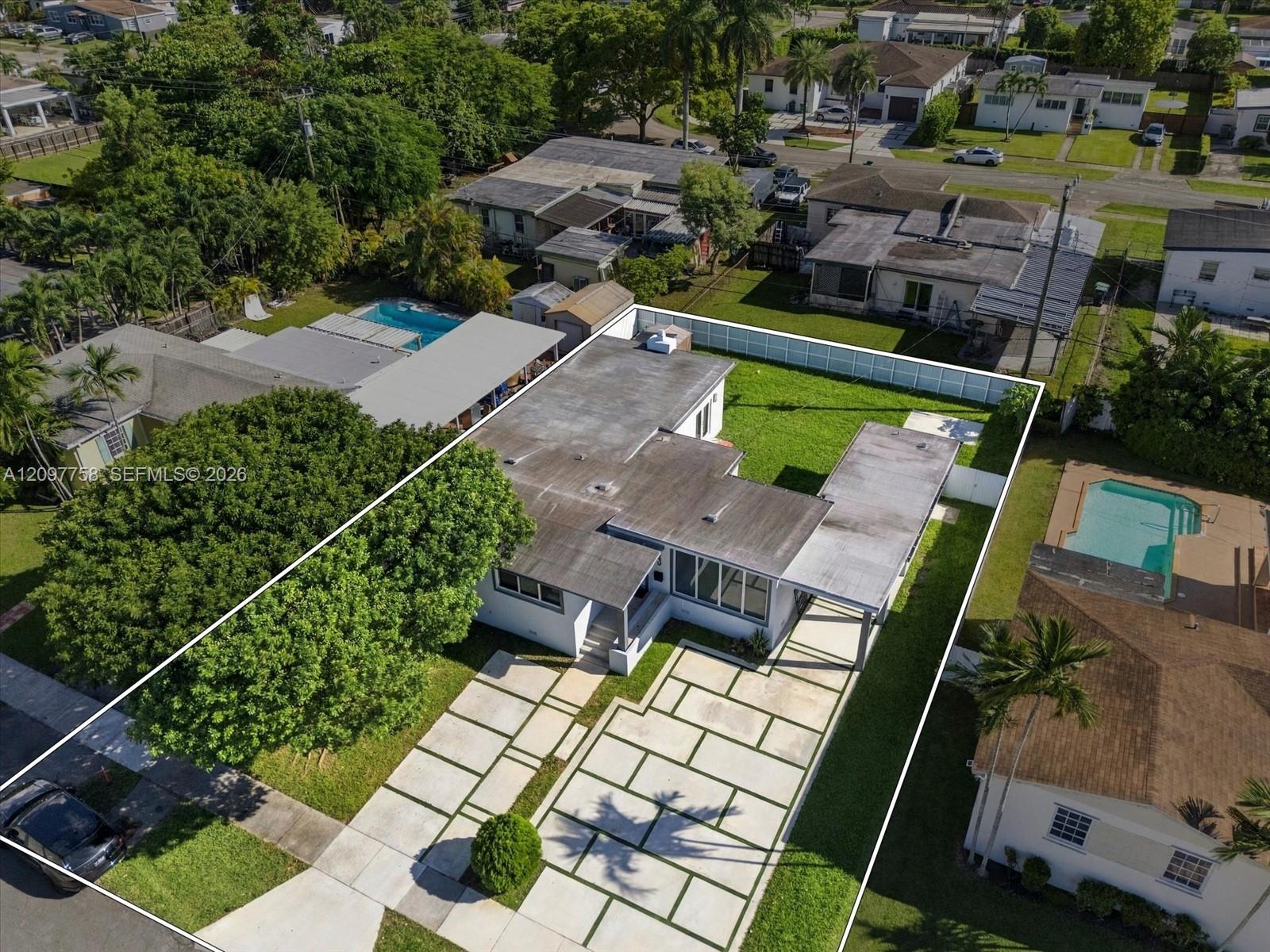 8440 SW 34th Terrace