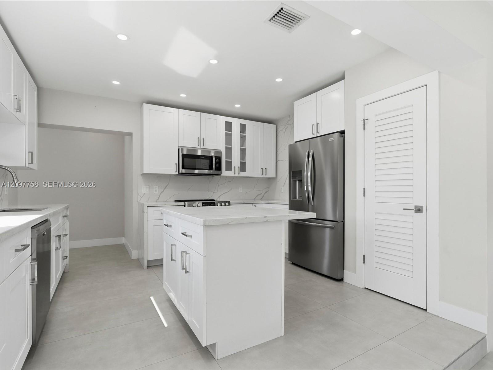 8440 SW 34th Terrace