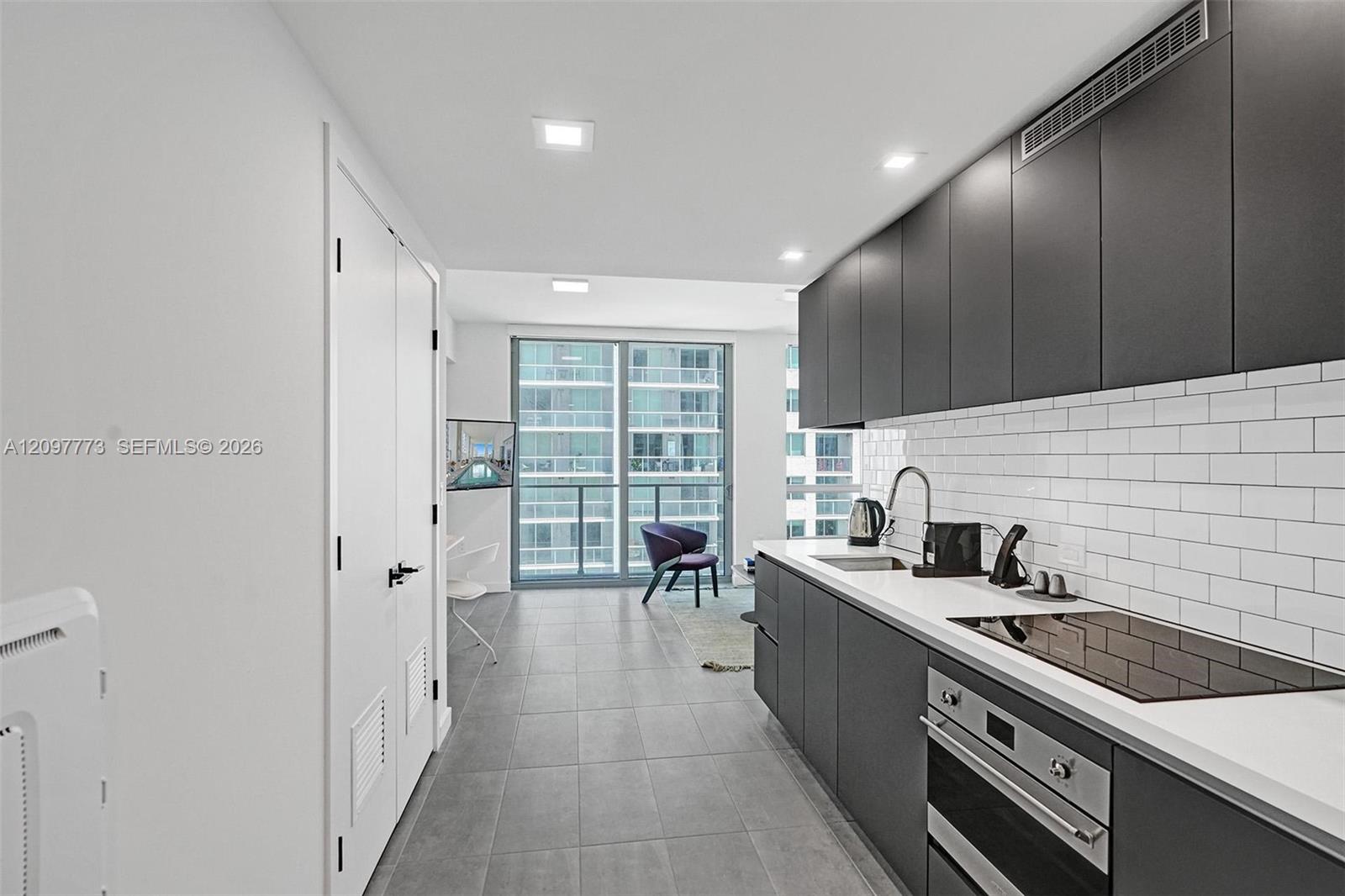 227 NE 2nd Street