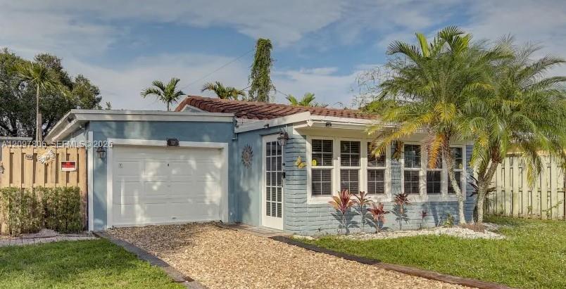 1237 SW 28th Street gallery image #1
