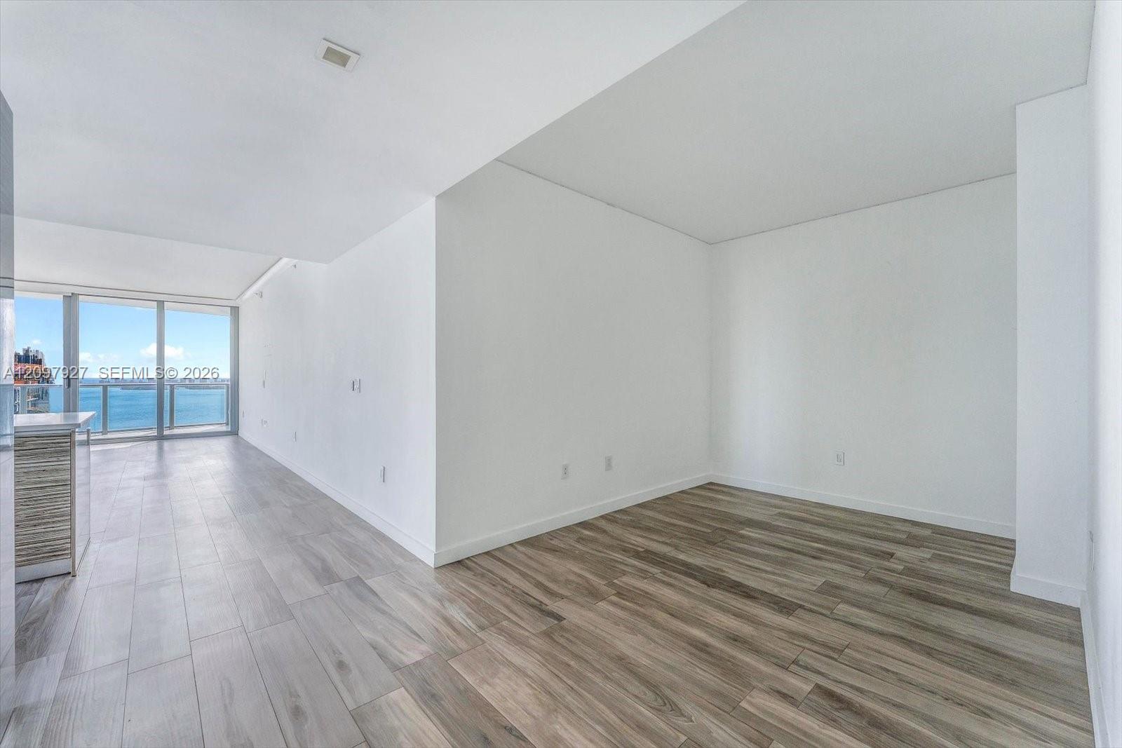 460 NE 28th Street
