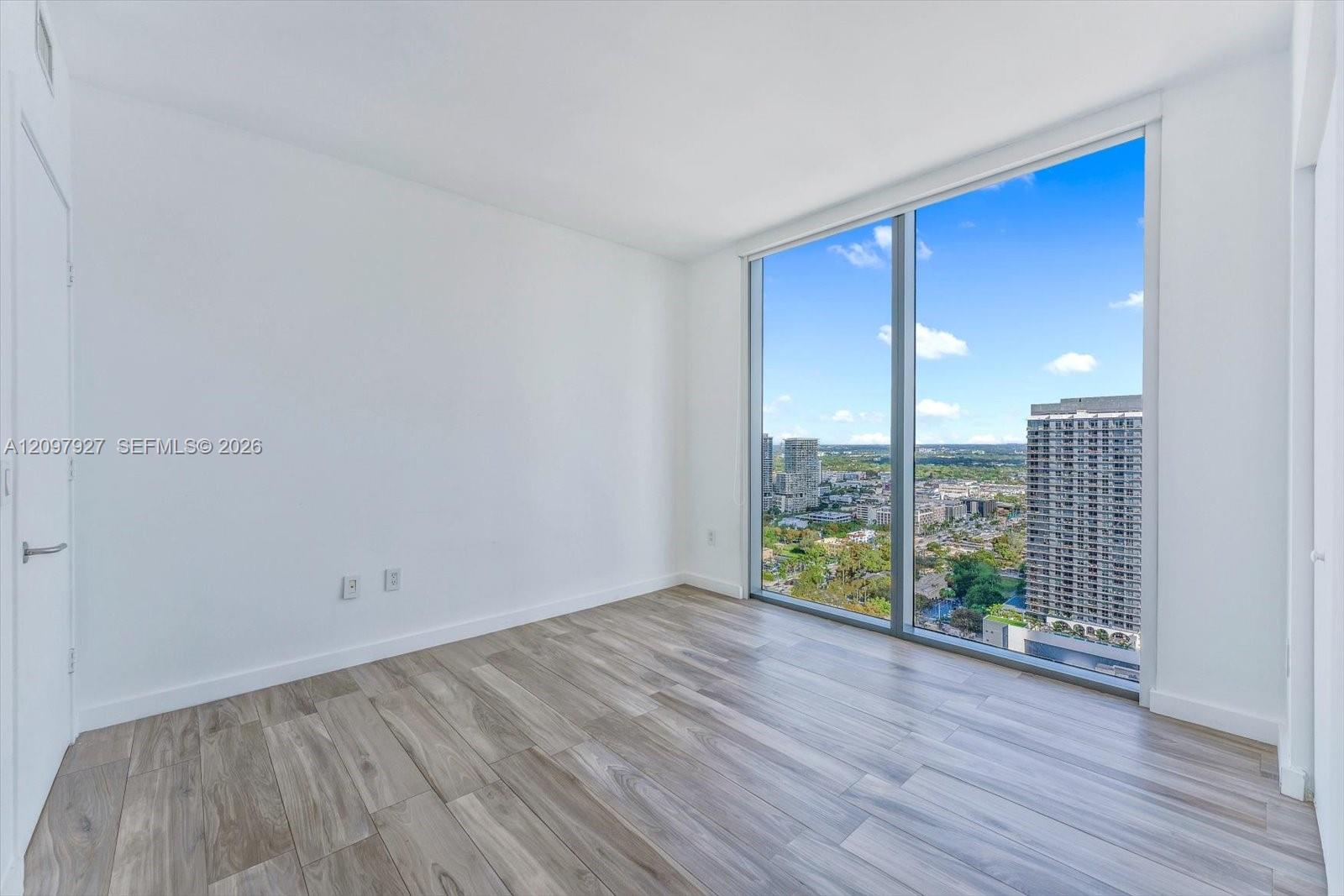 460 NE 28th Street