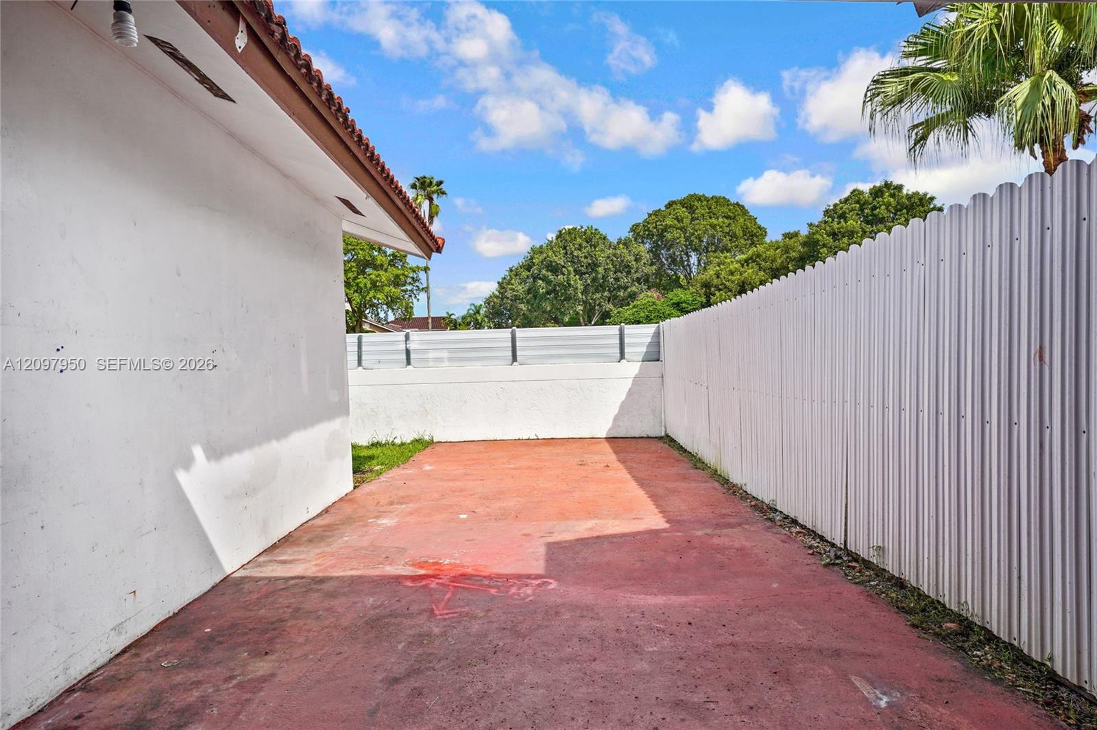 6316 SW 151st Place