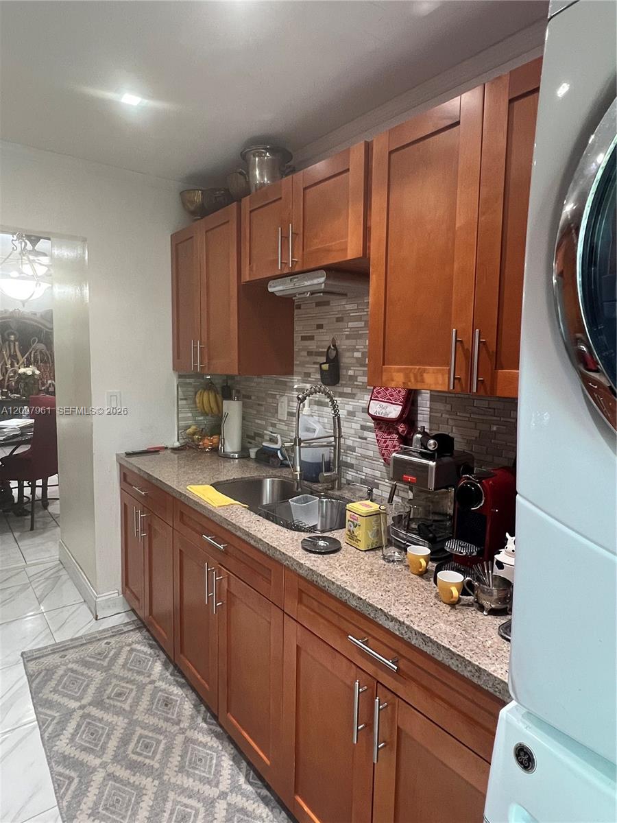 5400 SW 140th Place