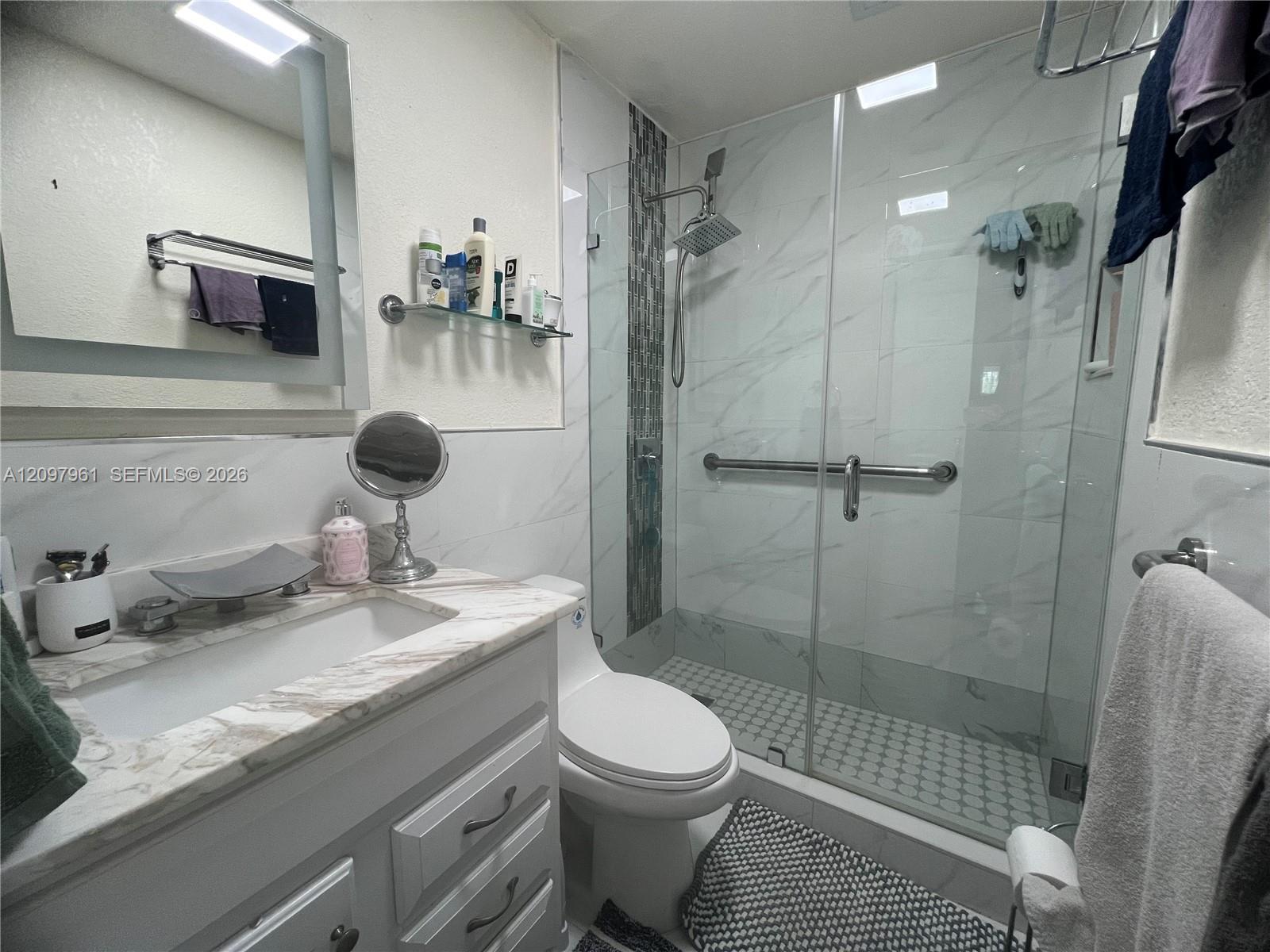 5400 SW 140th Place