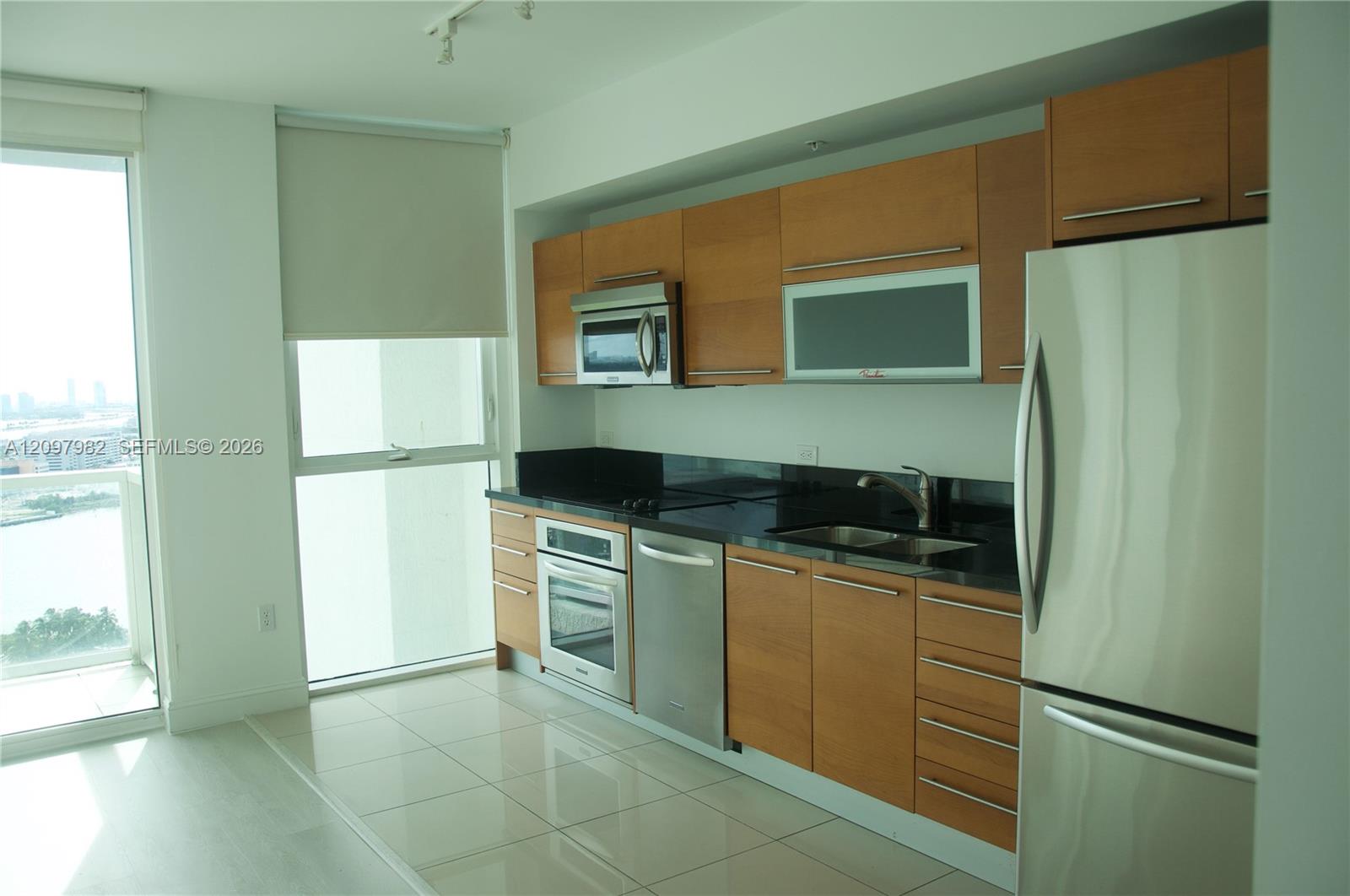 253 NE 2nd Street