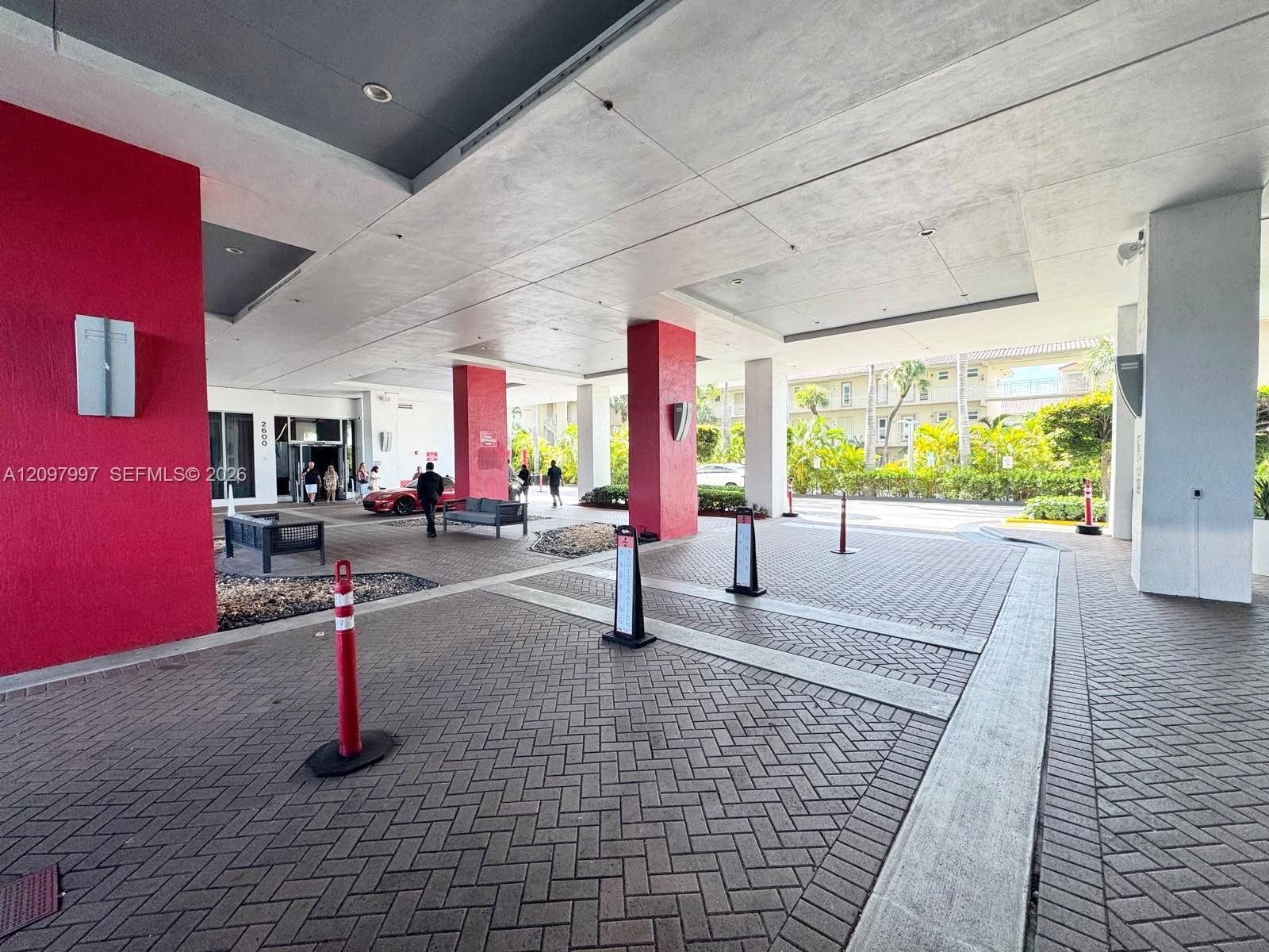 2602 E Hallandale Beach Boulevard gallery image #15