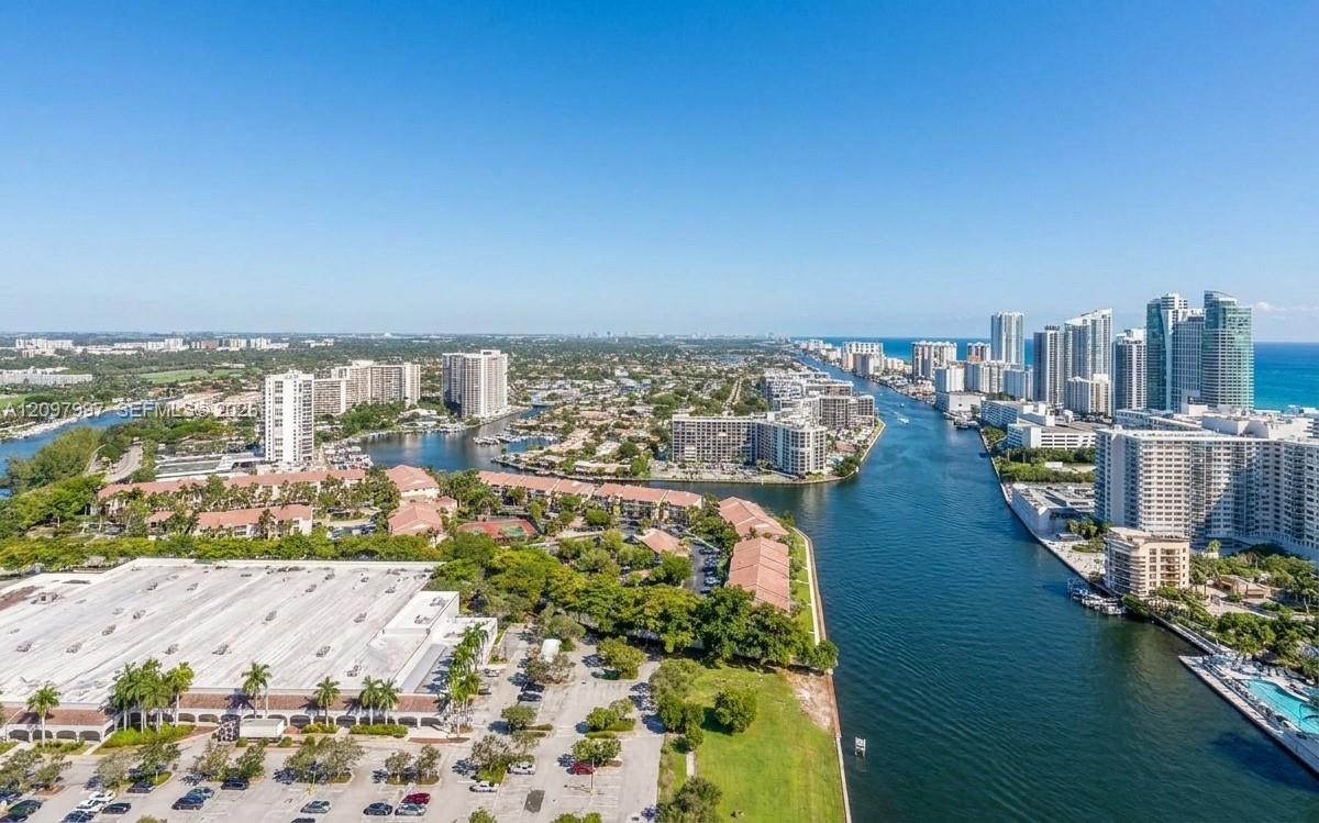 2602 E Hallandale Beach Boulevard gallery image #27