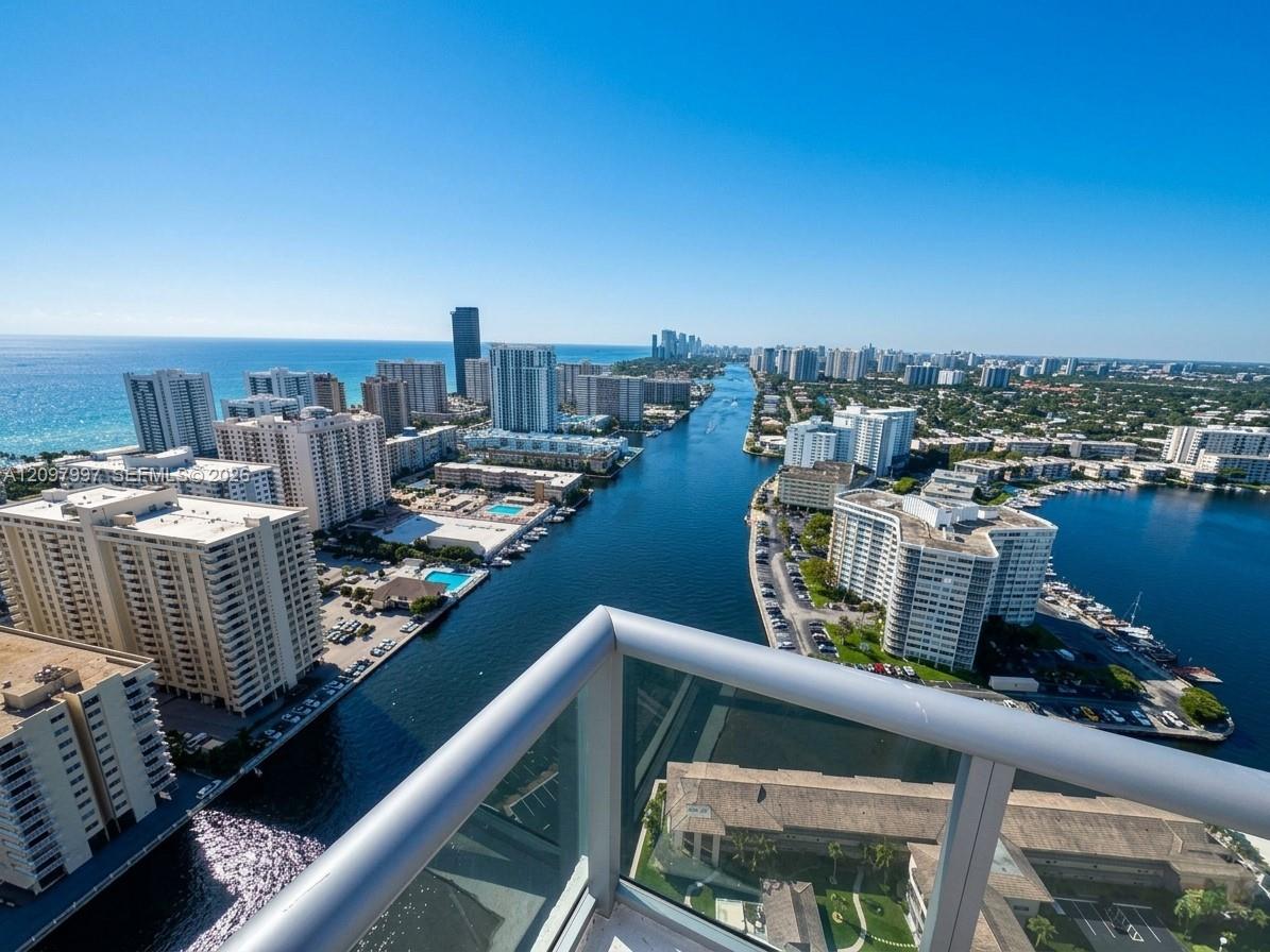 2602 E Hallandale Beach Boulevard gallery image #31