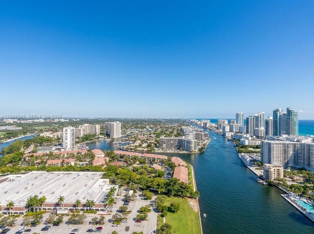 2602 E Hallandale Beach Boulevard gallery image #42